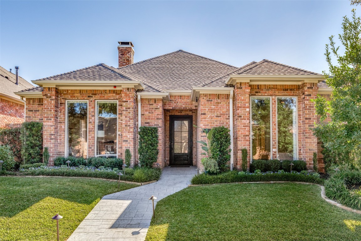 4 Grovenor Court Dallas TX 75225