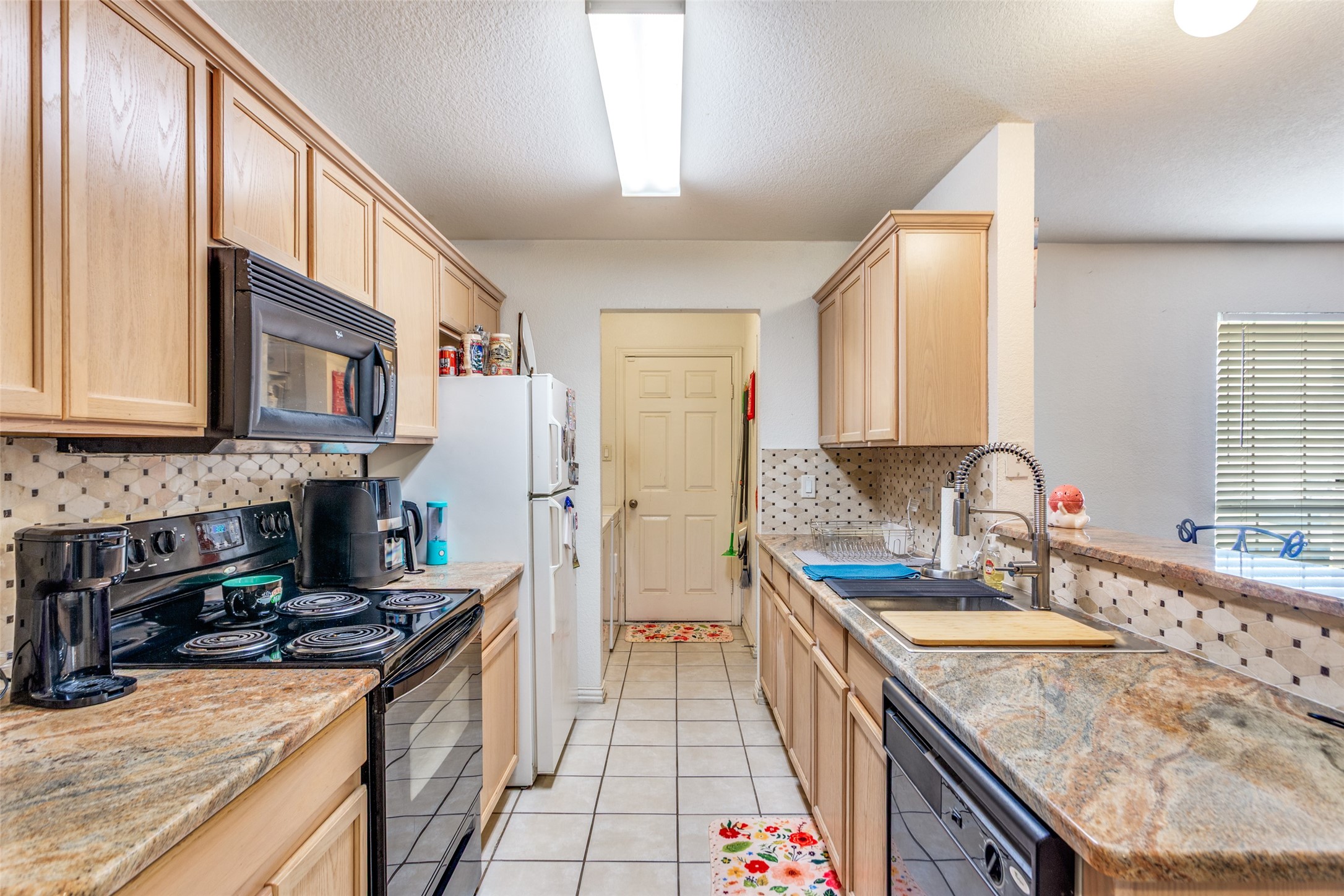 8132 Tanner Avenue Fort Worth TX 76116