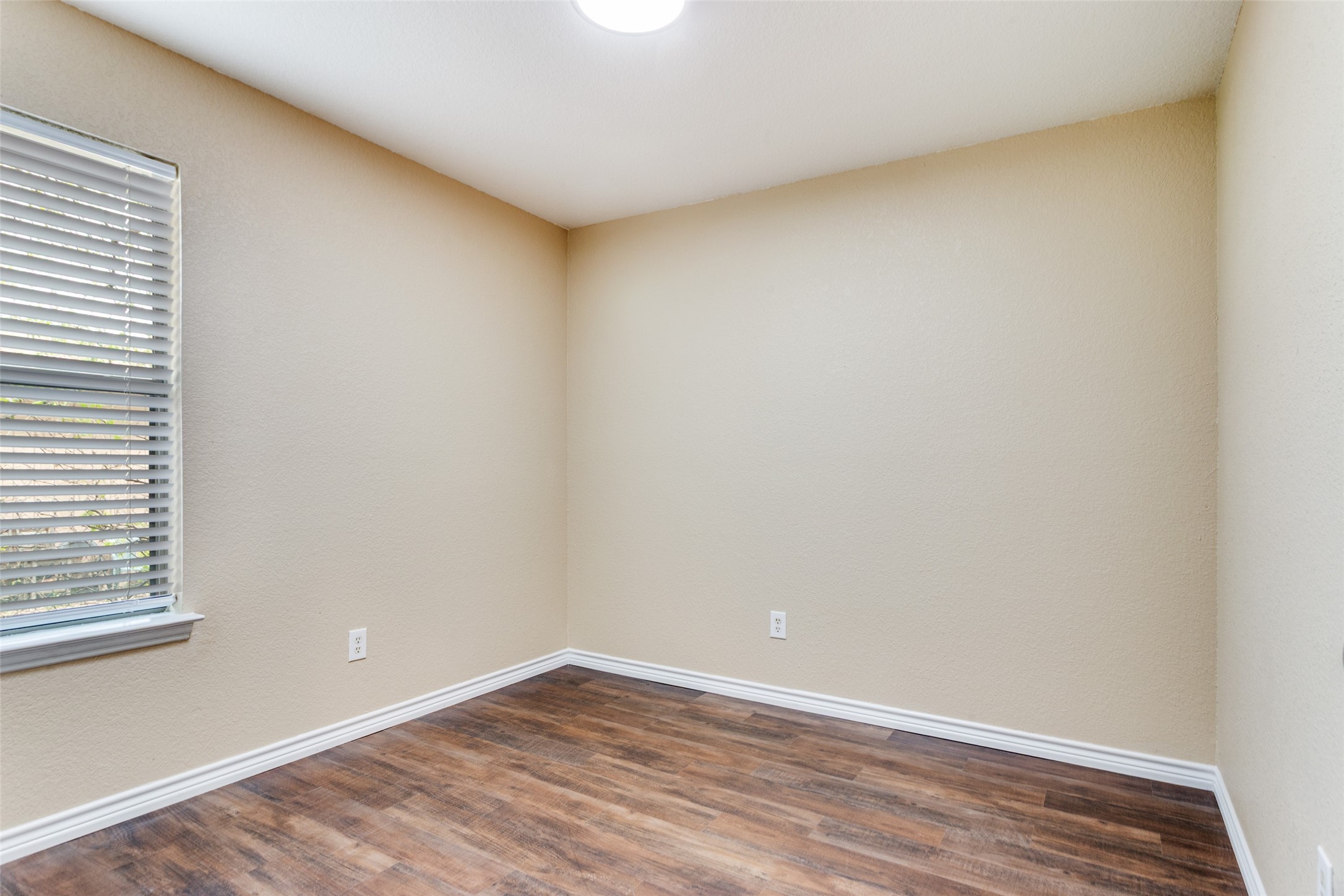 8132 Tanner Avenue Fort Worth TX 76116