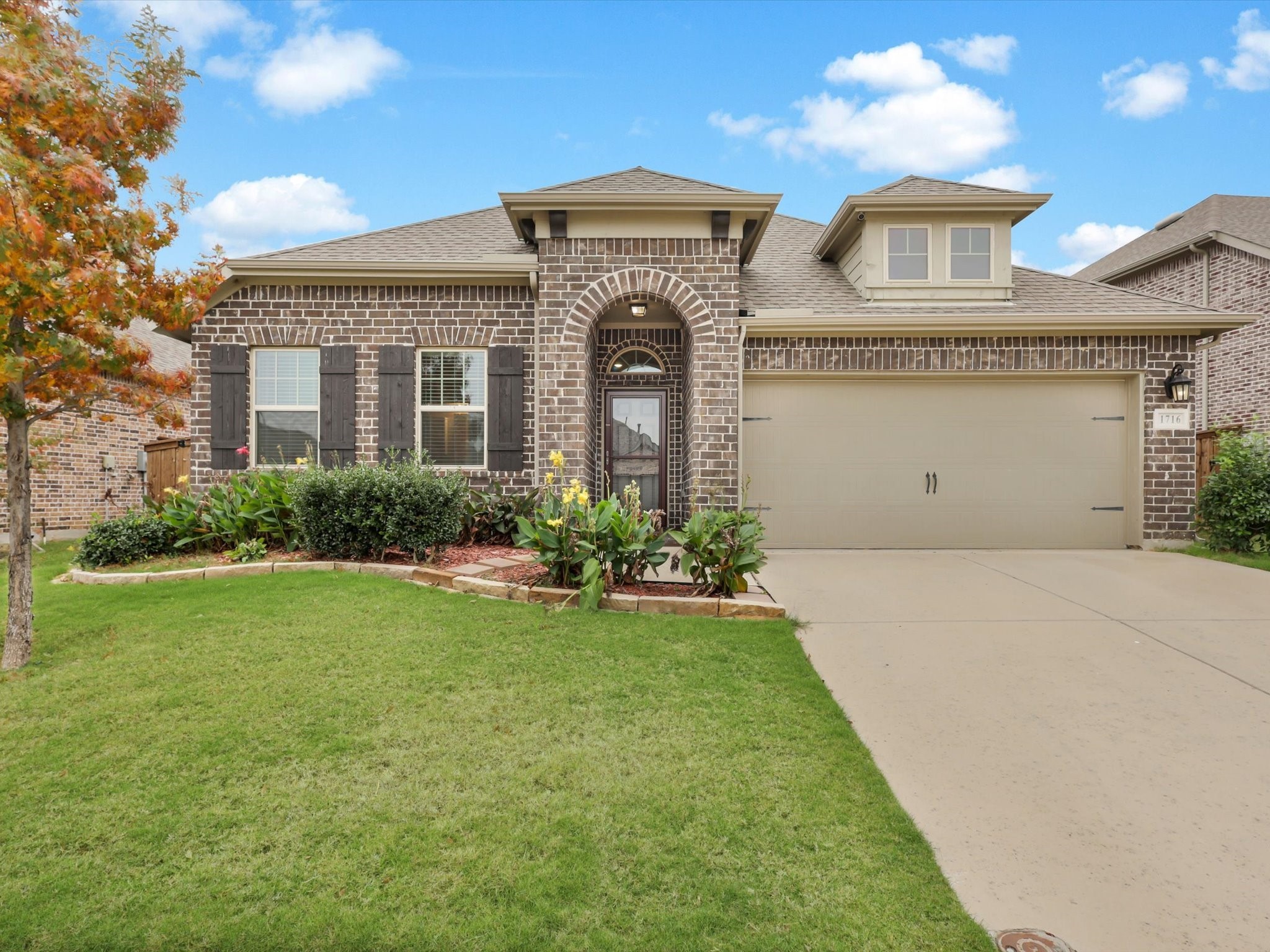 1716 Canter Court Aubrey TX 76227