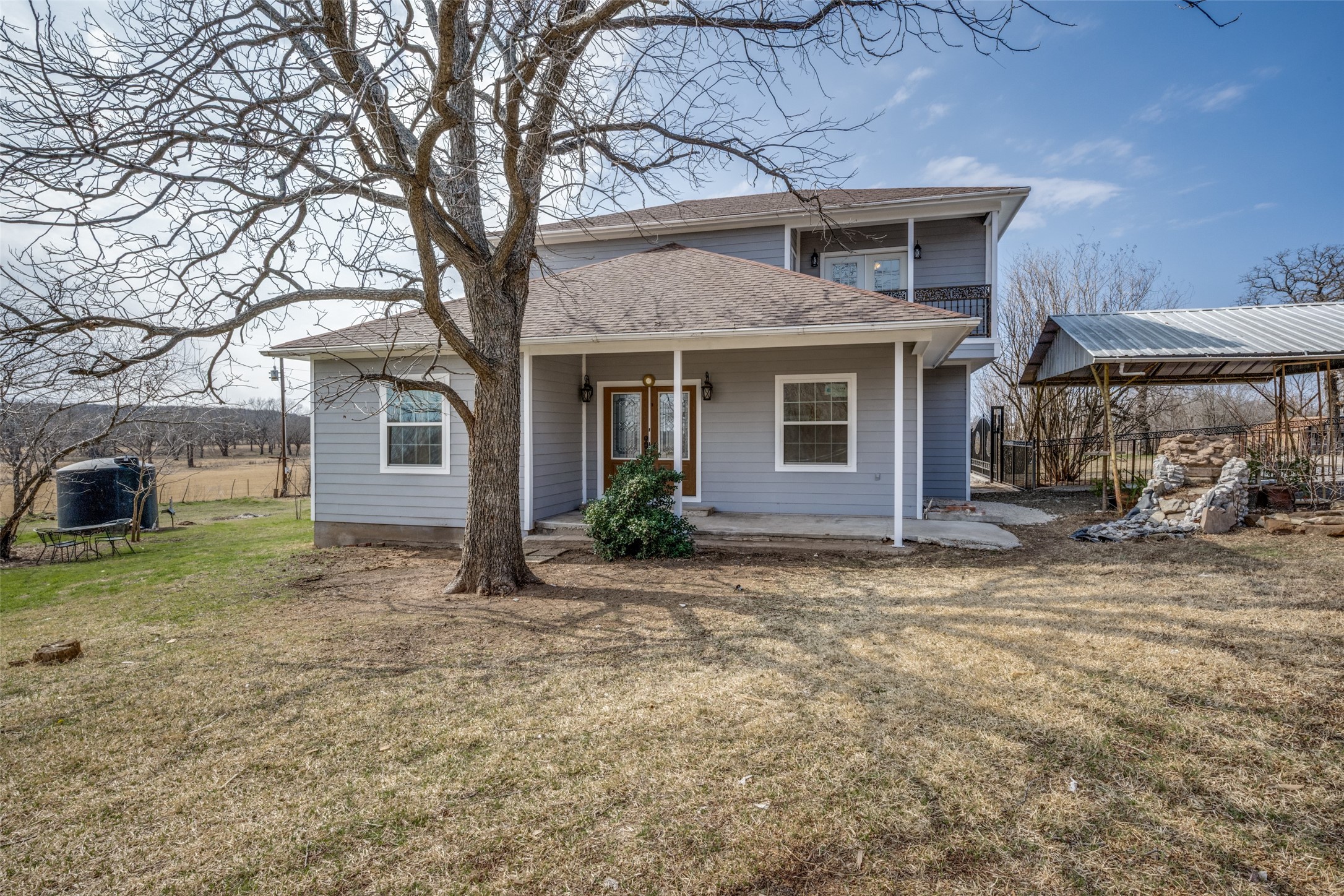799 County Road 1596 Alvord TX 76225
