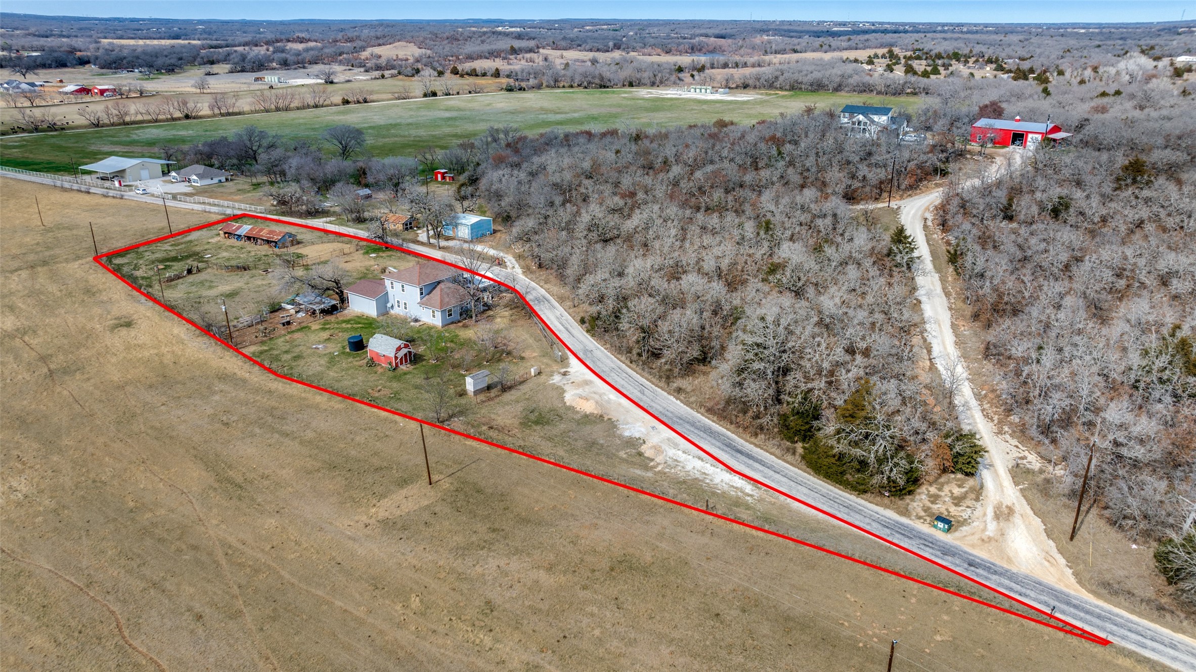 799 County Road 1596 Alvord TX 76225