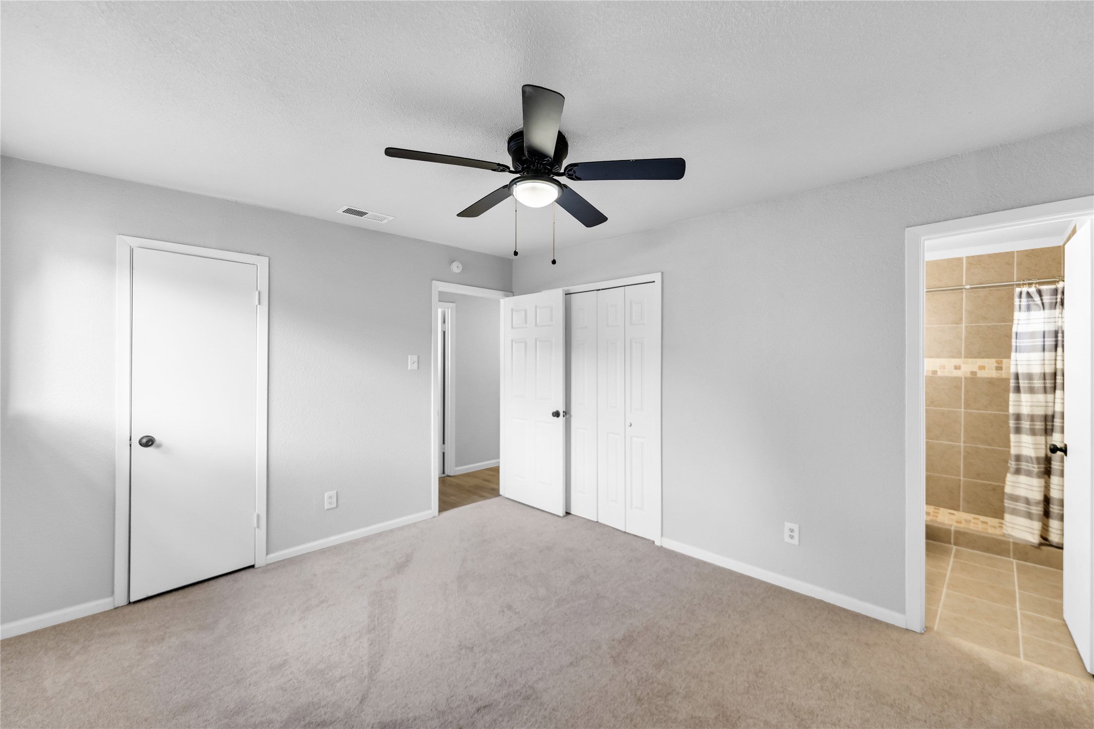 2416 Glacier Street Irving TX 75062