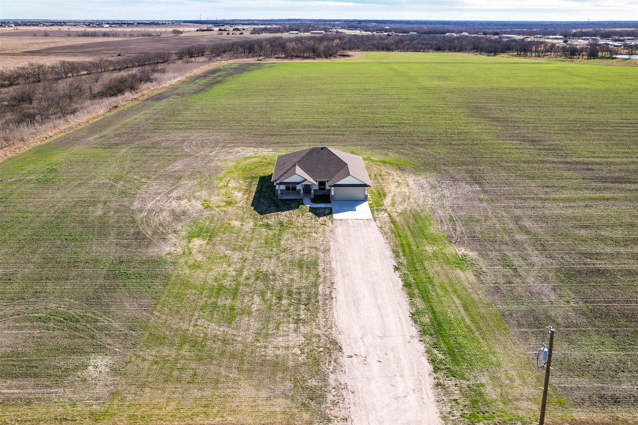 138 Zmolek Road Alma TX 75119