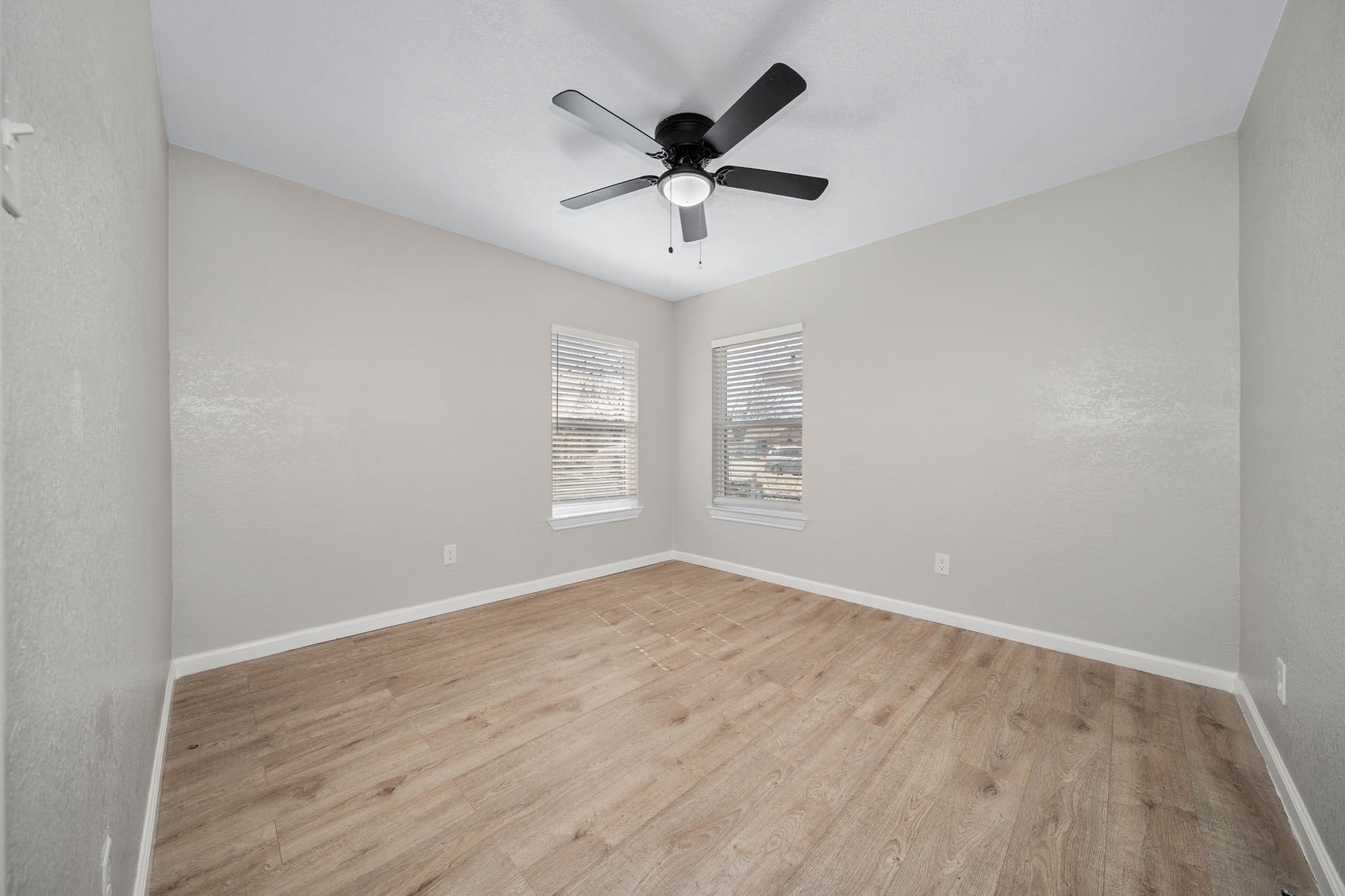 3708 Parrish Street Bellmead TX 76705