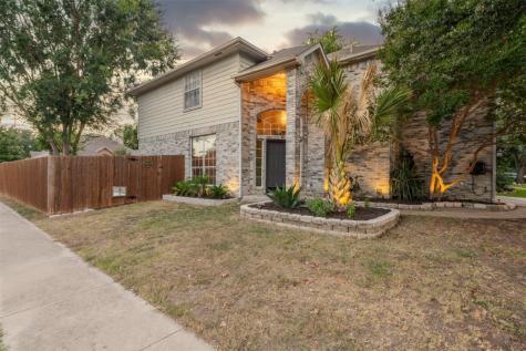 7921 Crystal Creek Circle Fort Worth TX 76137