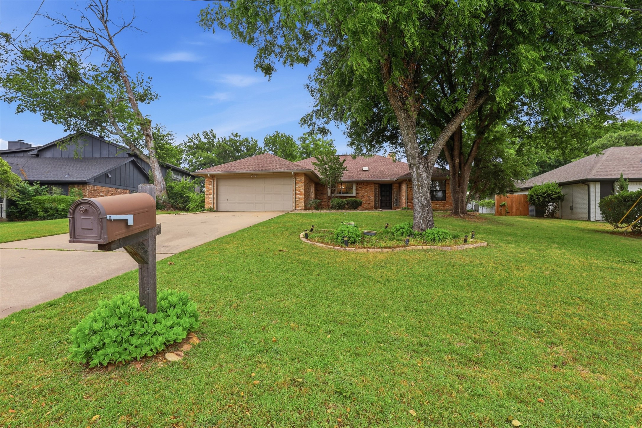5207 Fairway Circle De Cordova TX 76049