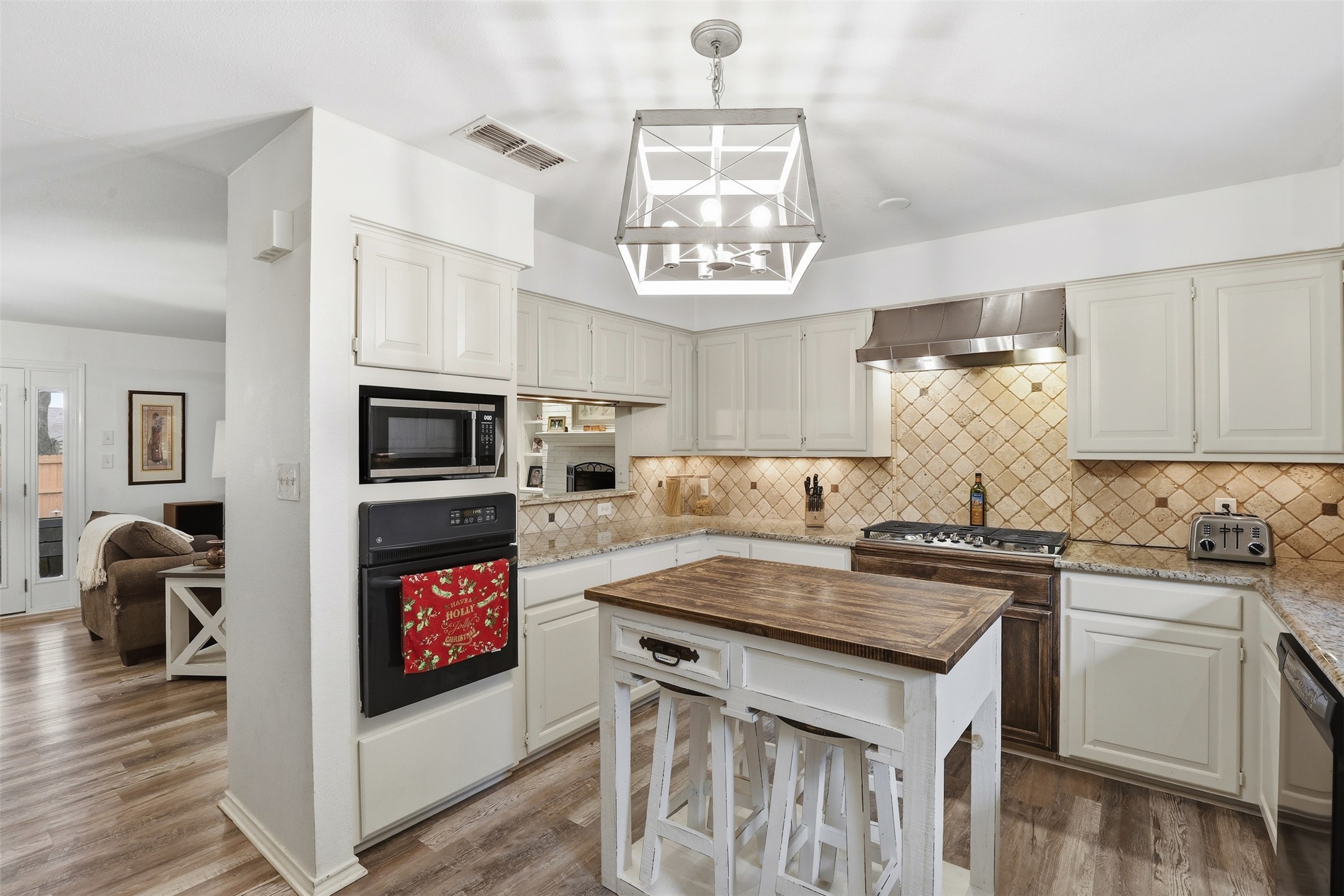5207 Fairway Circle De Cordova TX 76049