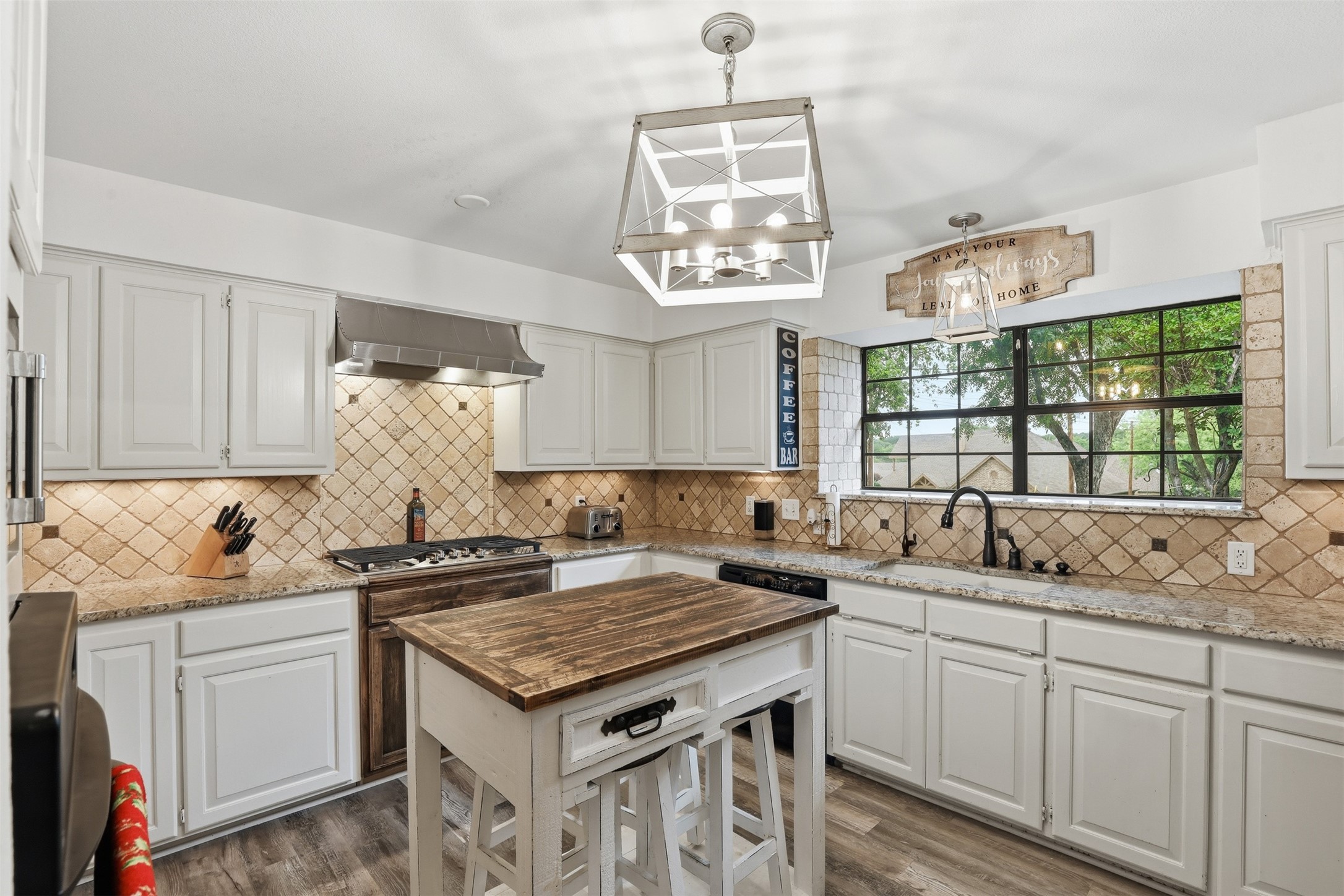 5207 Fairway Circle De Cordova TX 76049