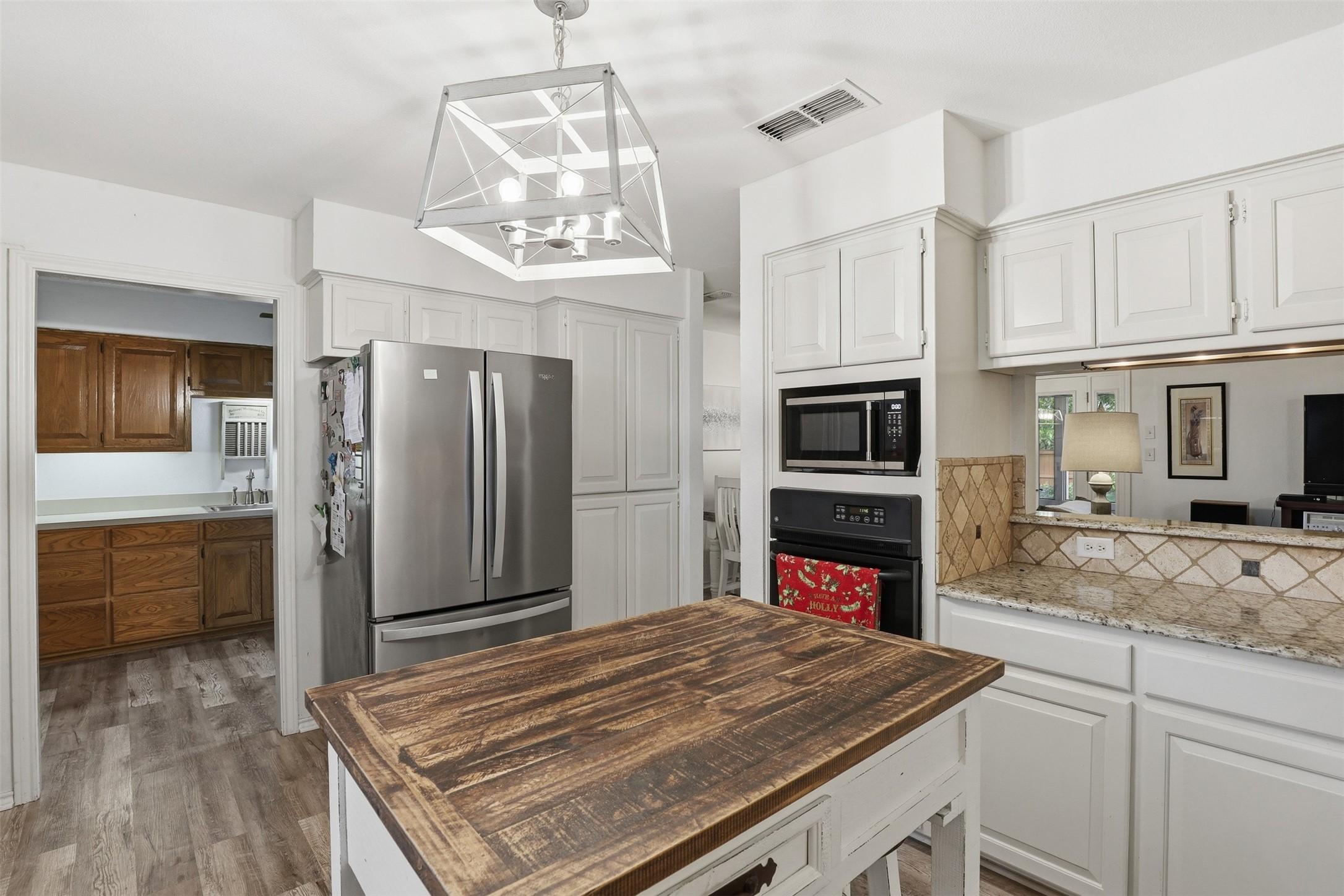 5207 Fairway Circle De Cordova TX 76049