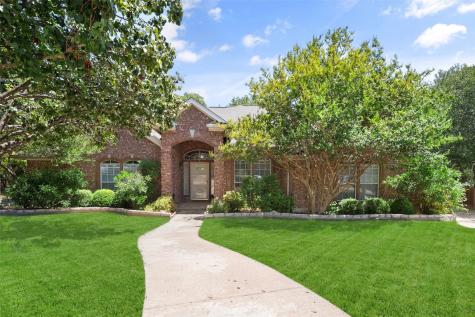 3 Arabian Court Mansfield TX 76063