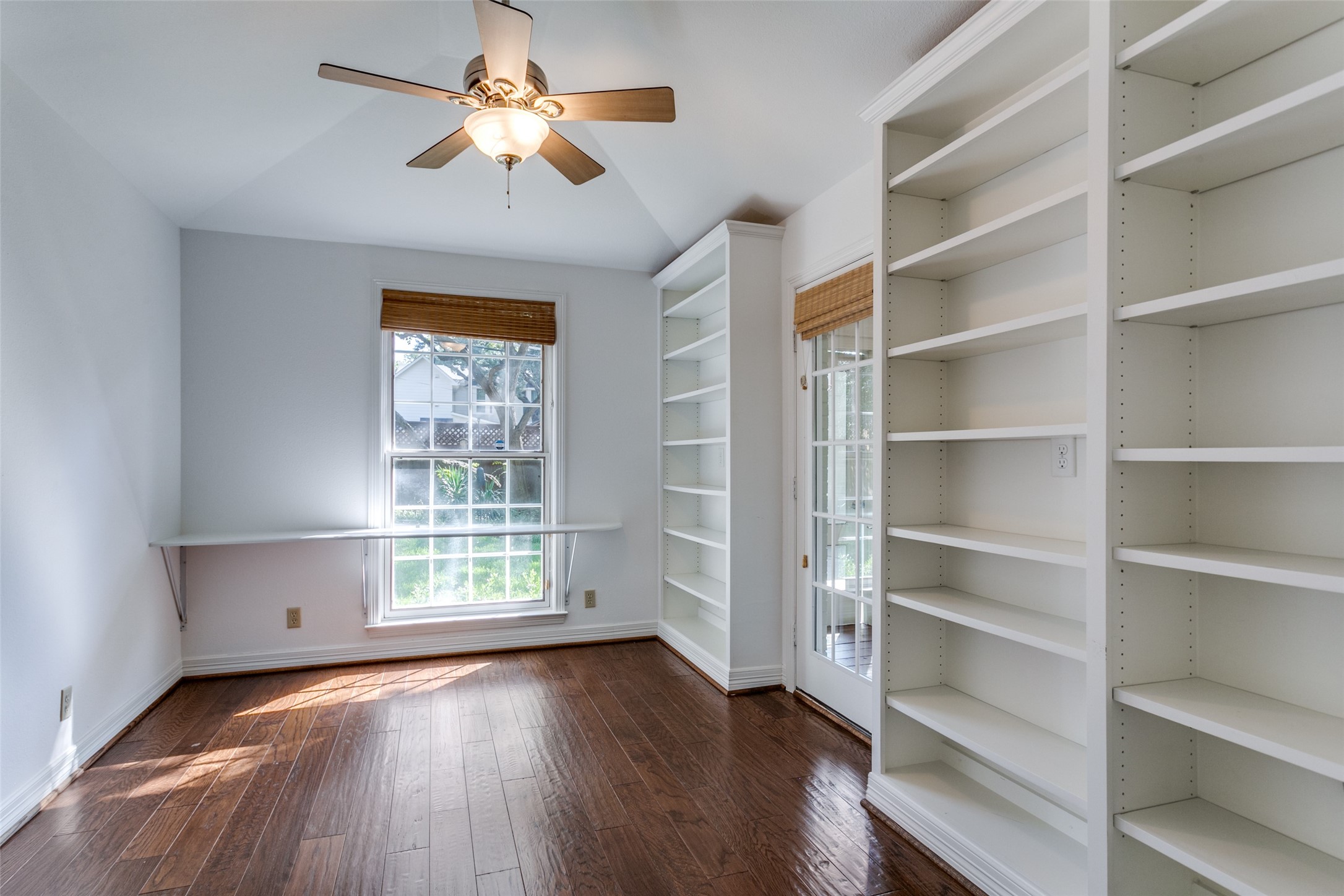 5408 Emerson Avenue Dallas TX 75209