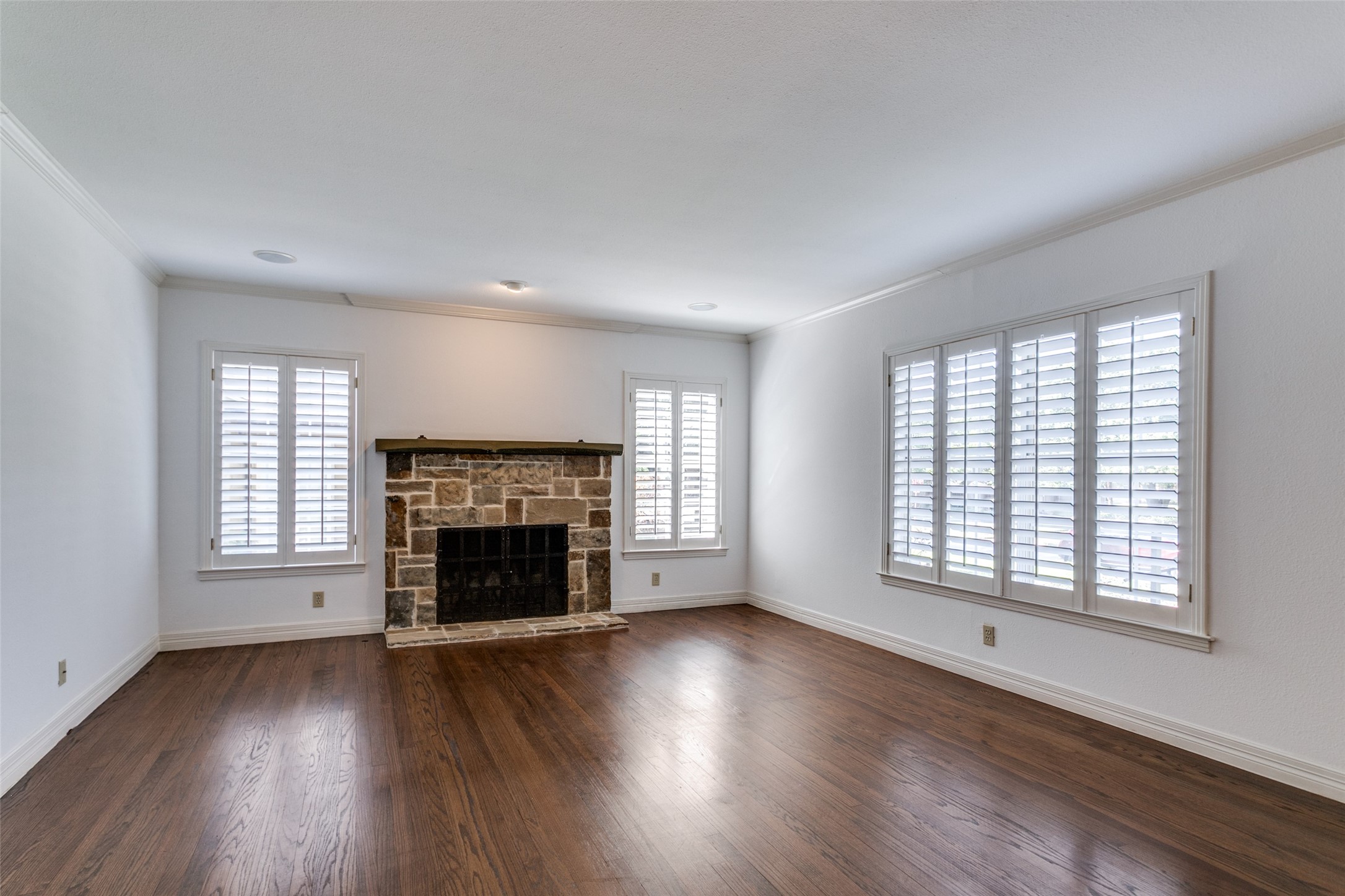 5408 Emerson Avenue Dallas TX 75209
