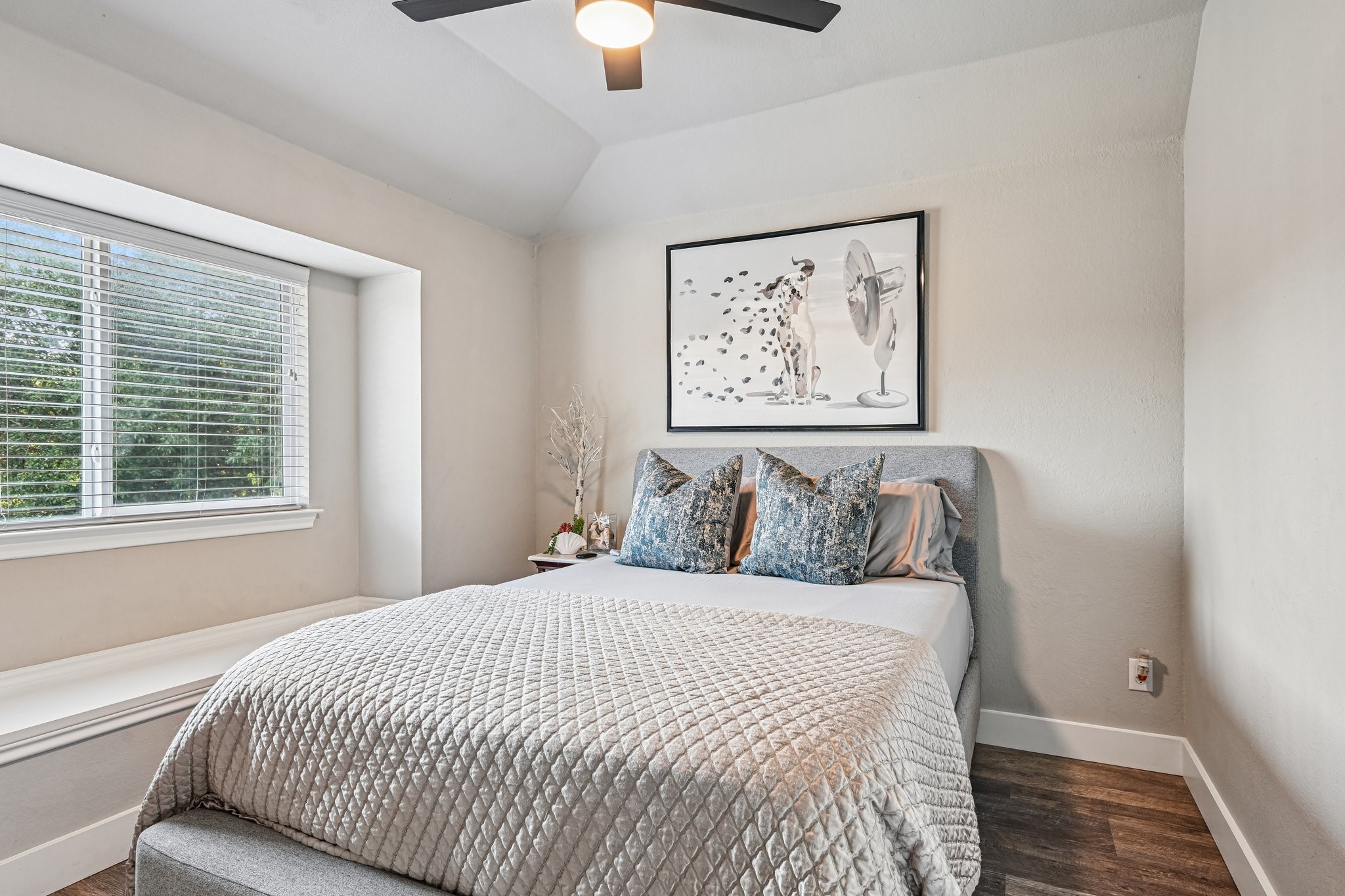 2204 Wembley Wood Lane Bedford TX 76022