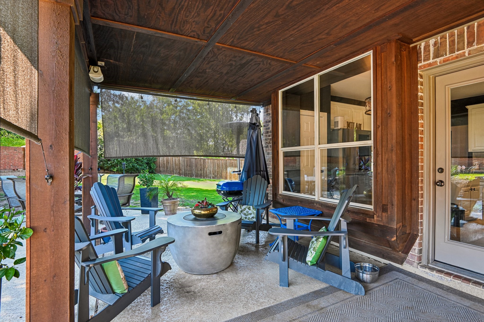 2204 Wembley Wood Lane Bedford TX 76022