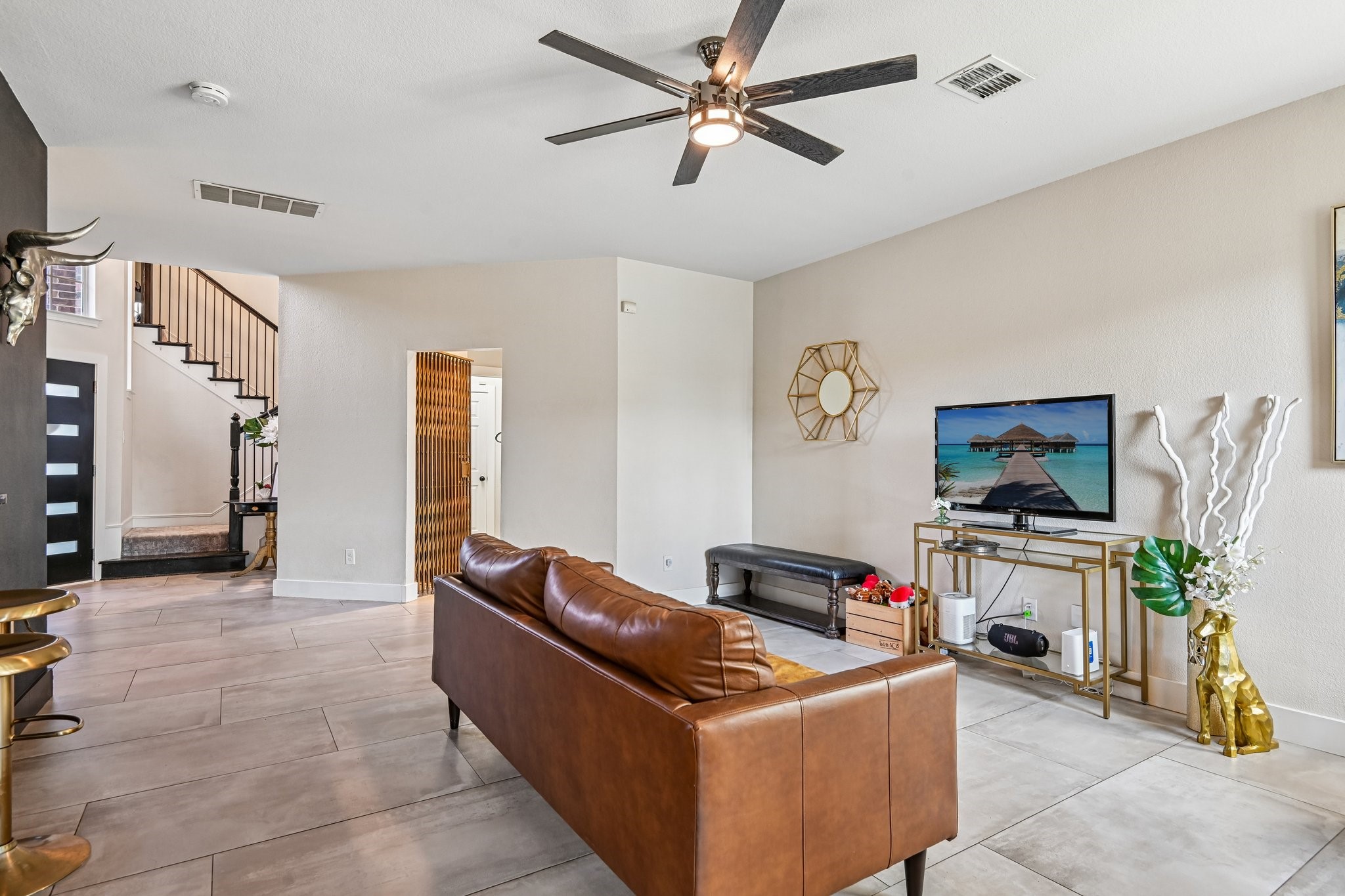 2204 Wembley Wood Lane Bedford TX 76022