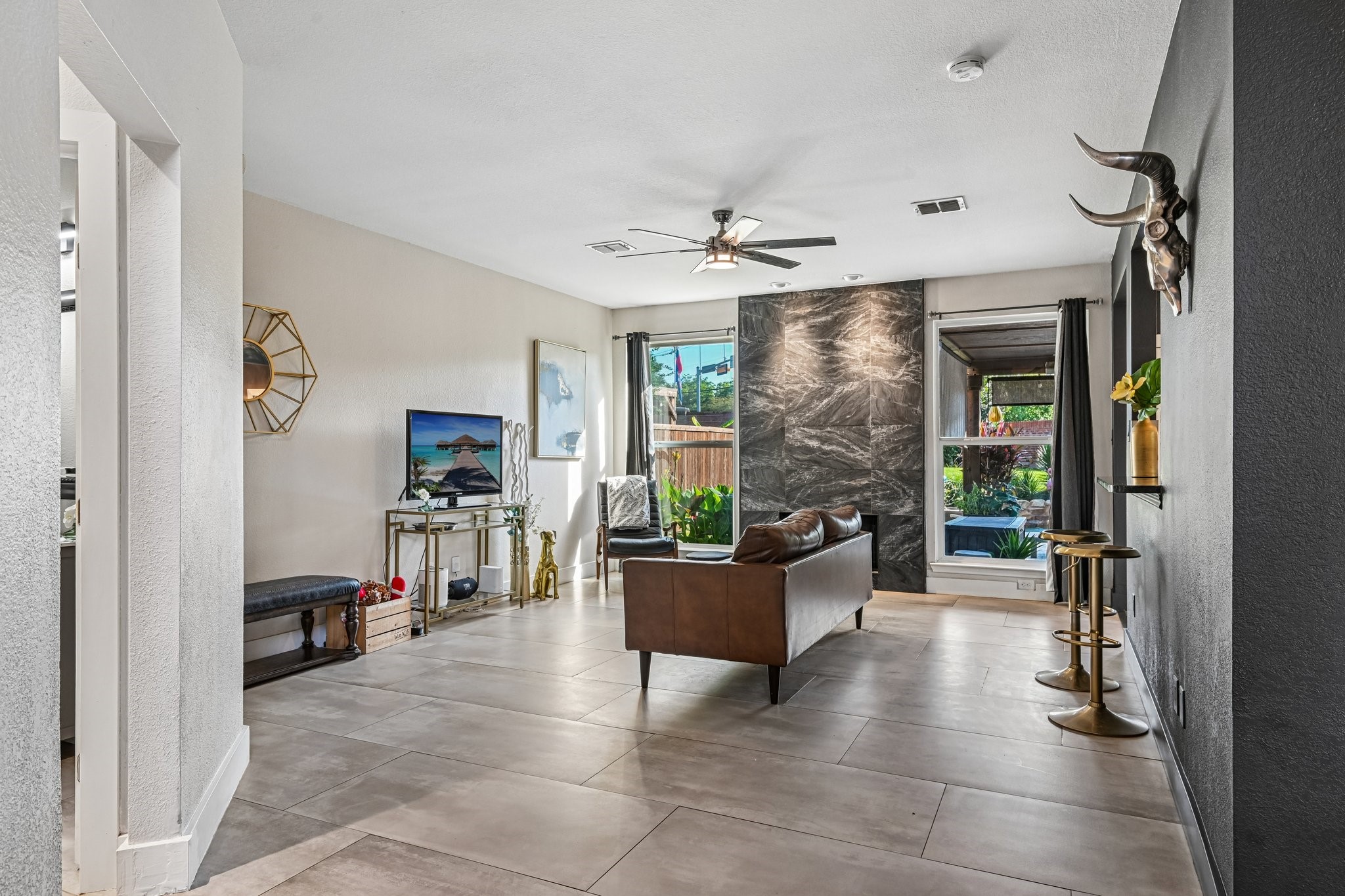 2204 Wembley Wood Lane Bedford TX 76022