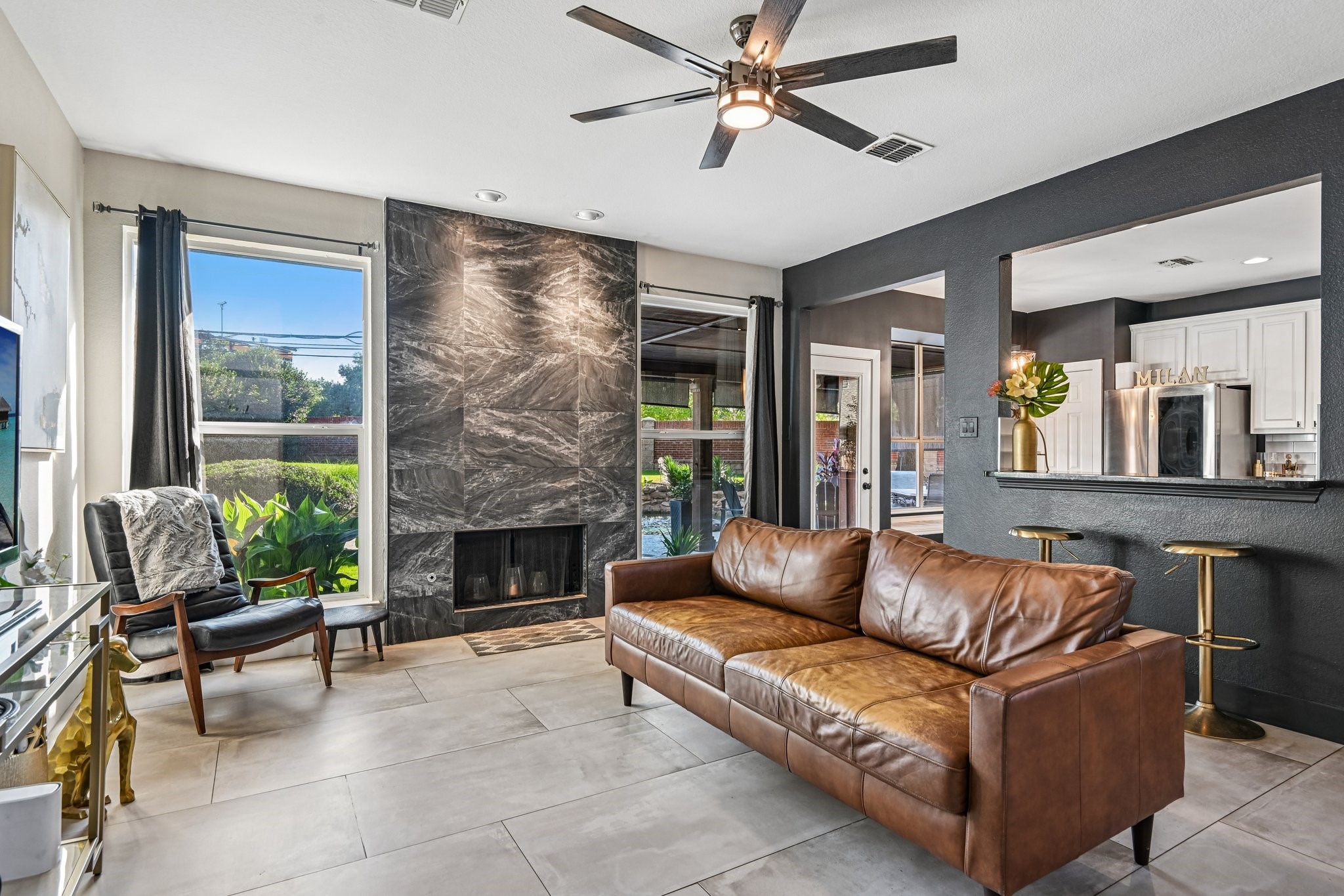2204 Wembley Wood Lane Bedford TX 76022