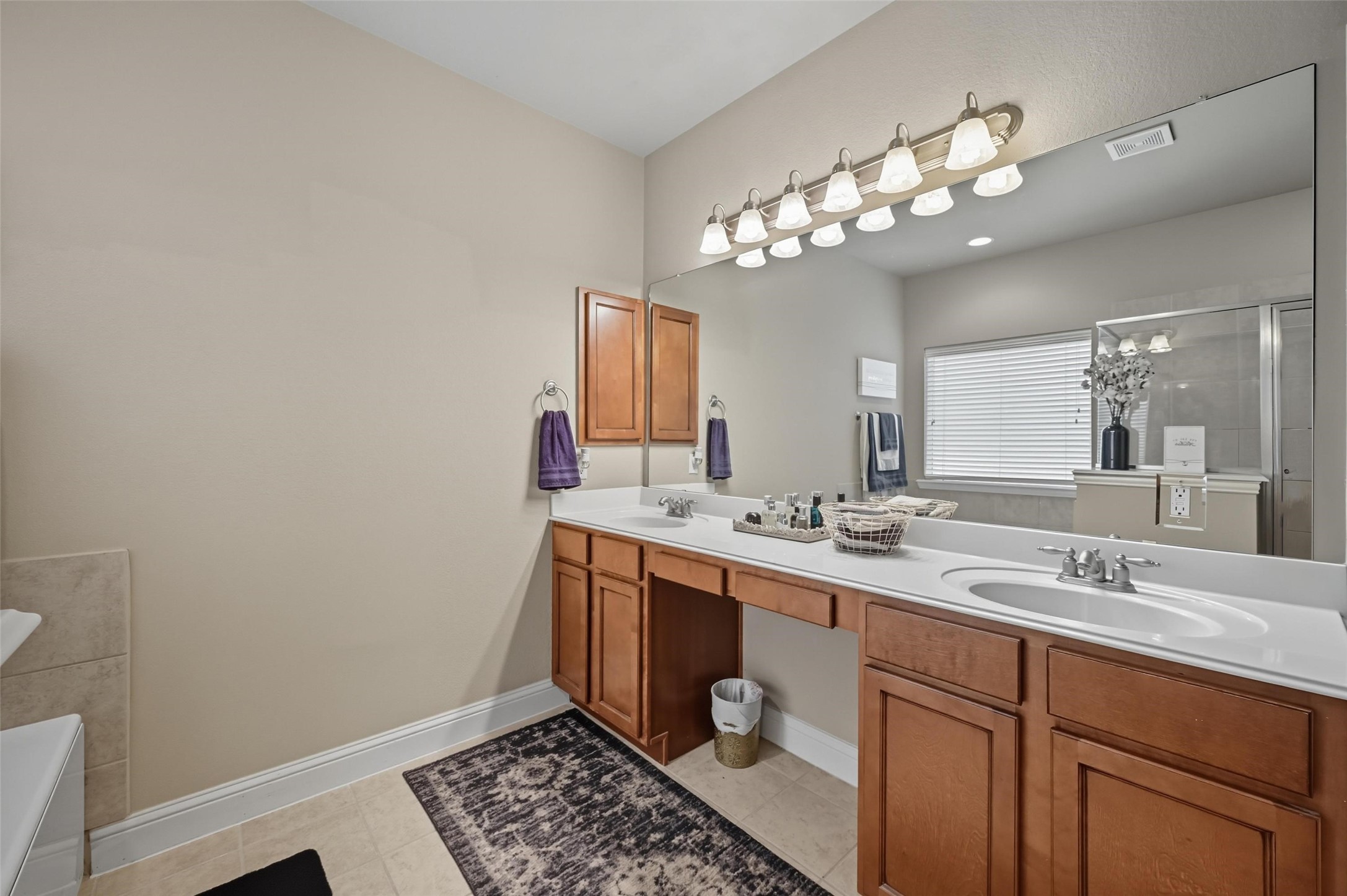 4501 Woodcrest Lane Mansfield TX 76063