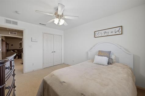 4501 Woodcrest Lane Mansfield TX 76063