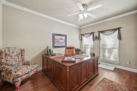 4501 Woodcrest Lane Mansfield TX 76063