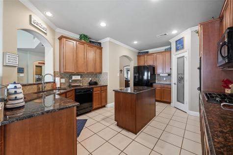 4501 Woodcrest Lane Mansfield TX 76063