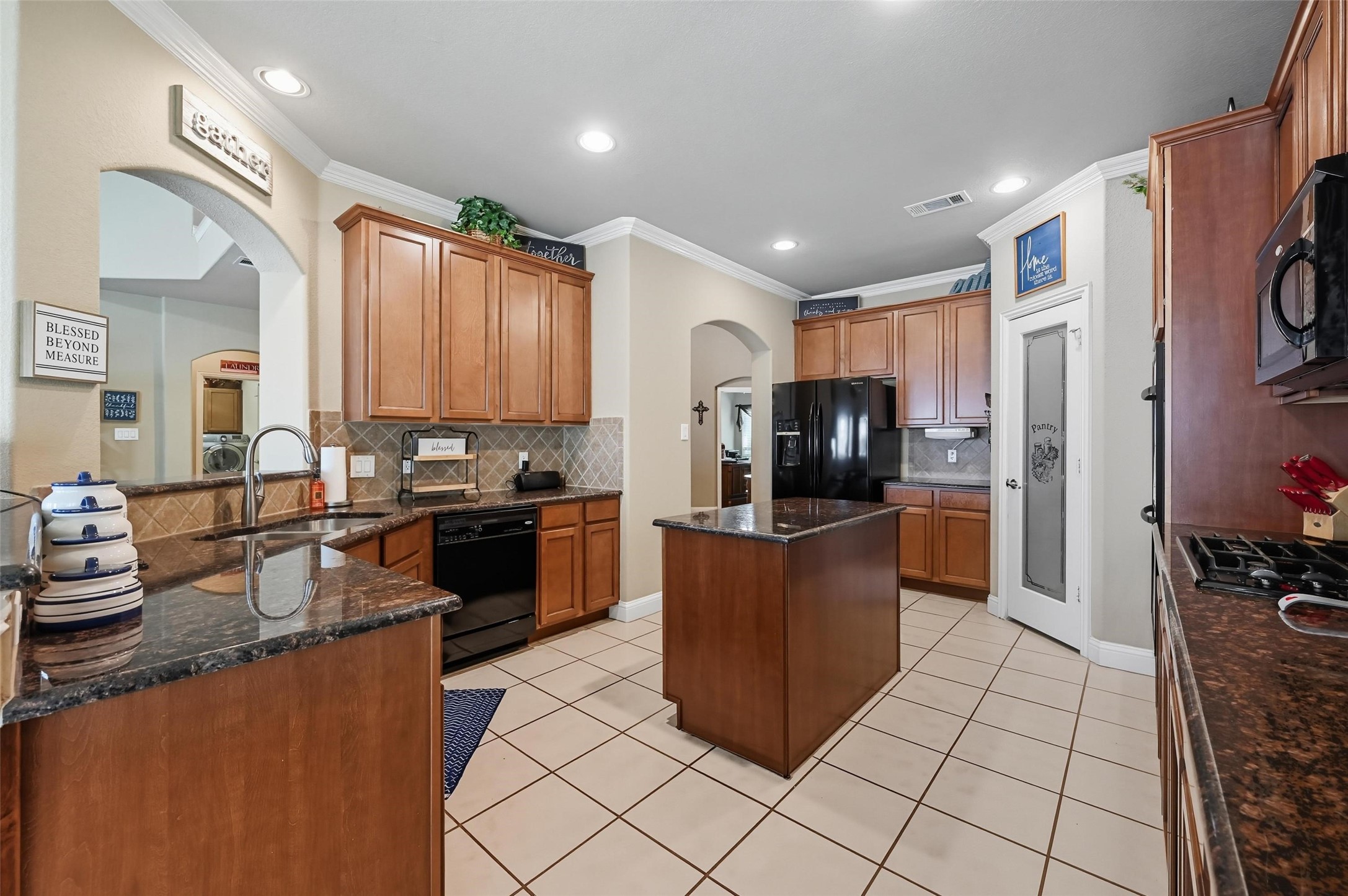 4501 Woodcrest Lane Mansfield TX 76063