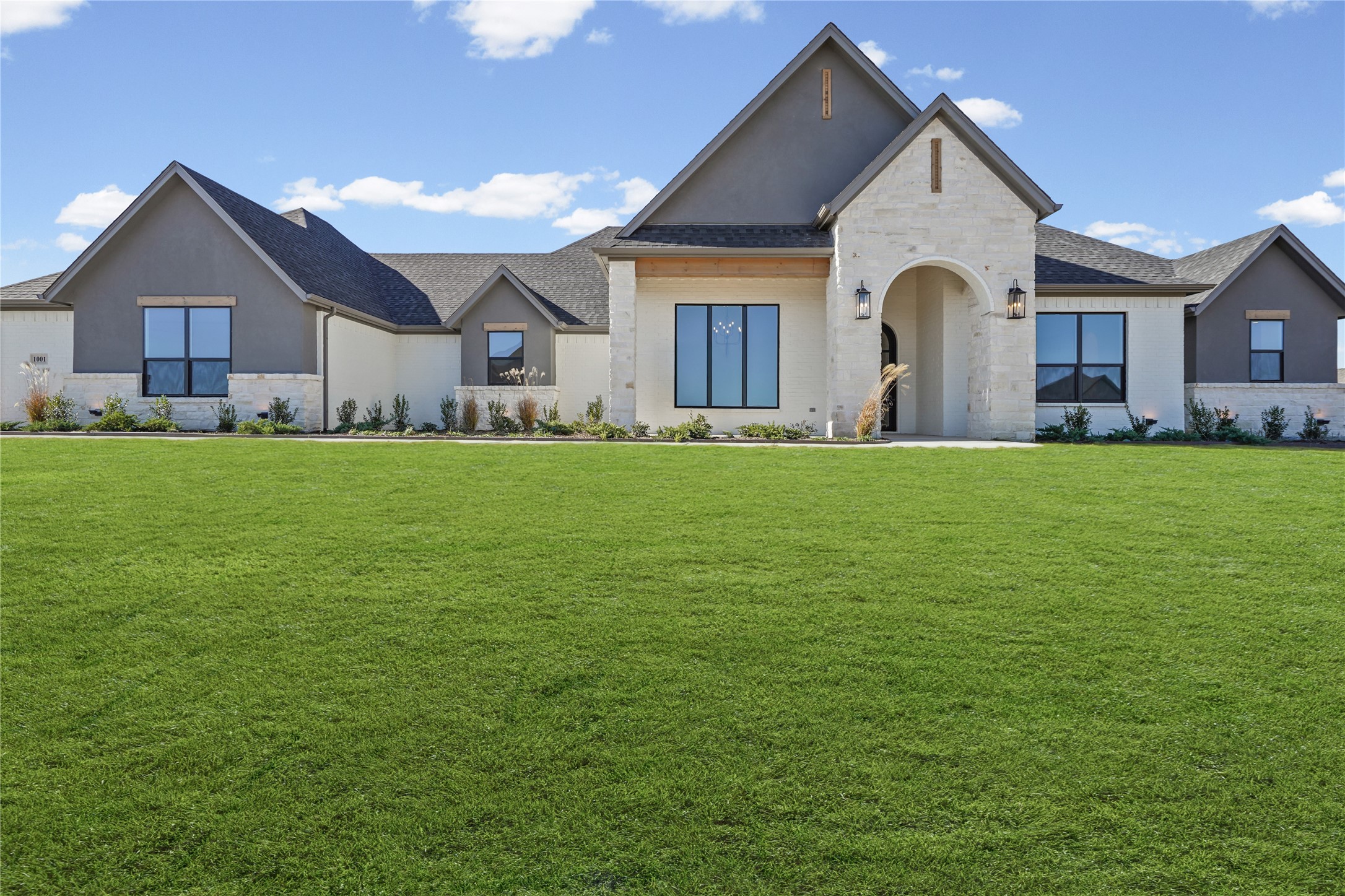 1001 Tobey Court Aledo TX 76008