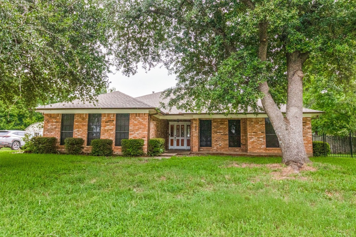 100 Juanita Avenue Wills Point TX 75169