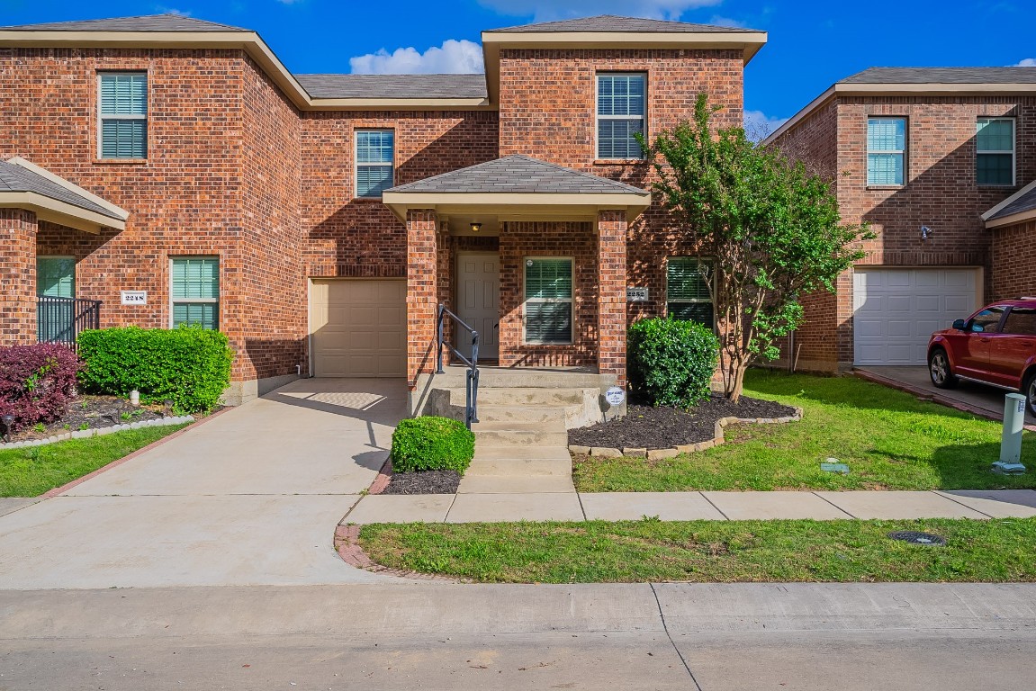 2252 Abbey Lane Mesquite TX 75181