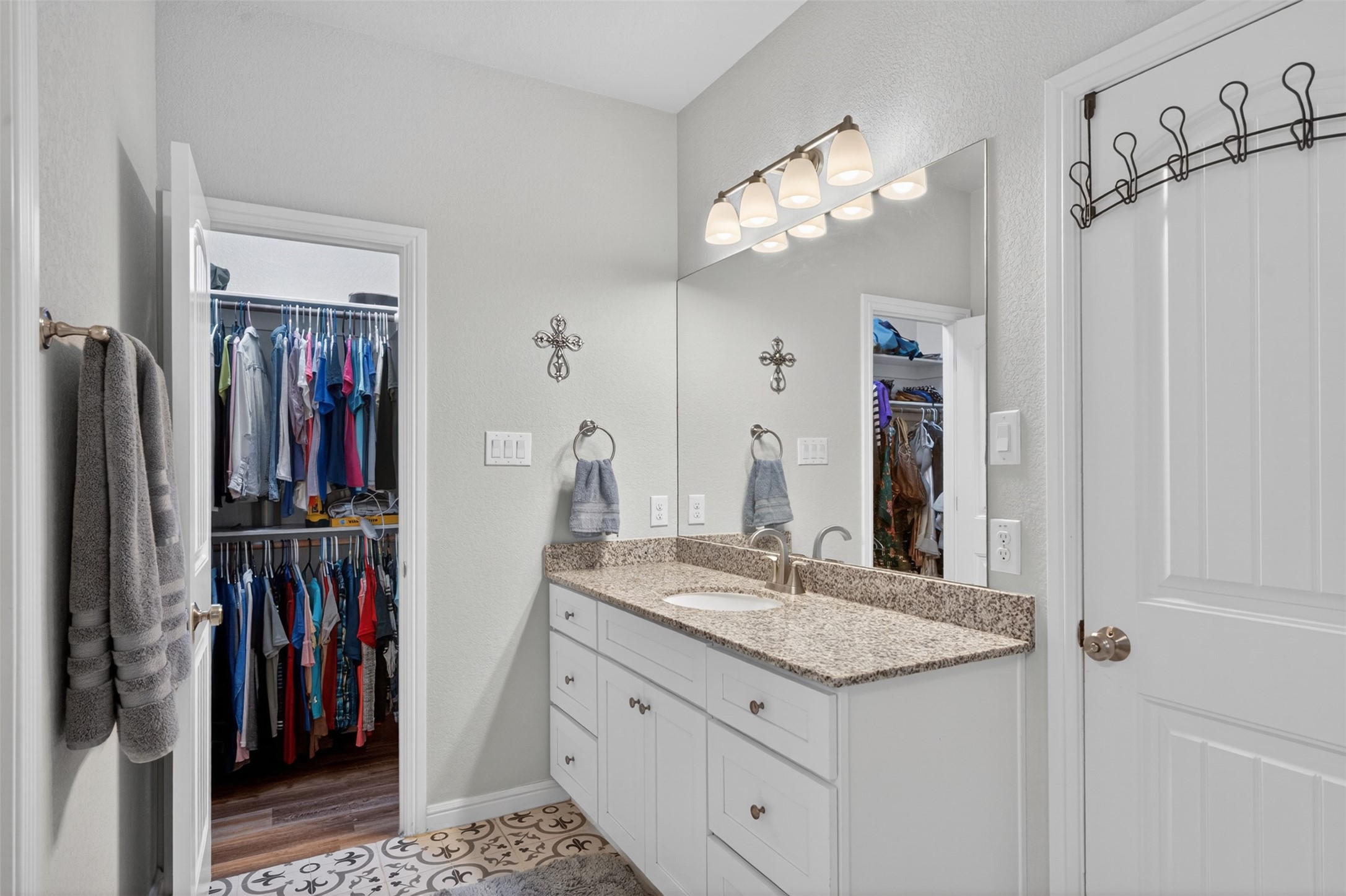 108 Mcanear Street Cleburne TX 76033