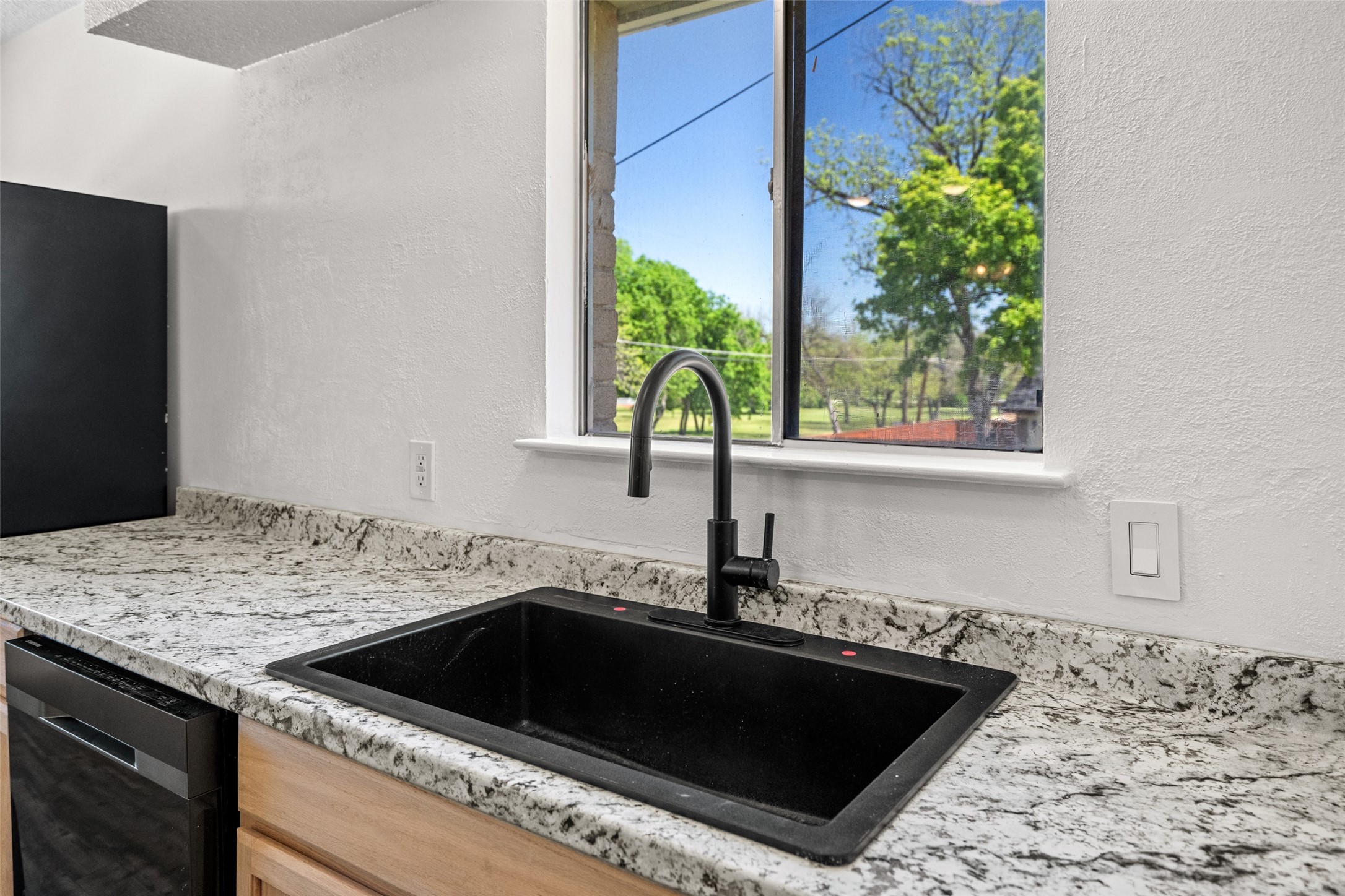 629 Bur Oak Drive Irving TX 75060