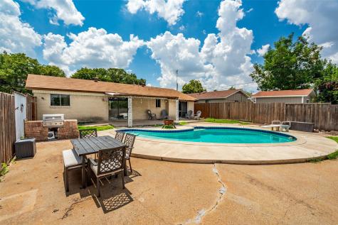 629 Bur Oak Drive Irving TX 75060