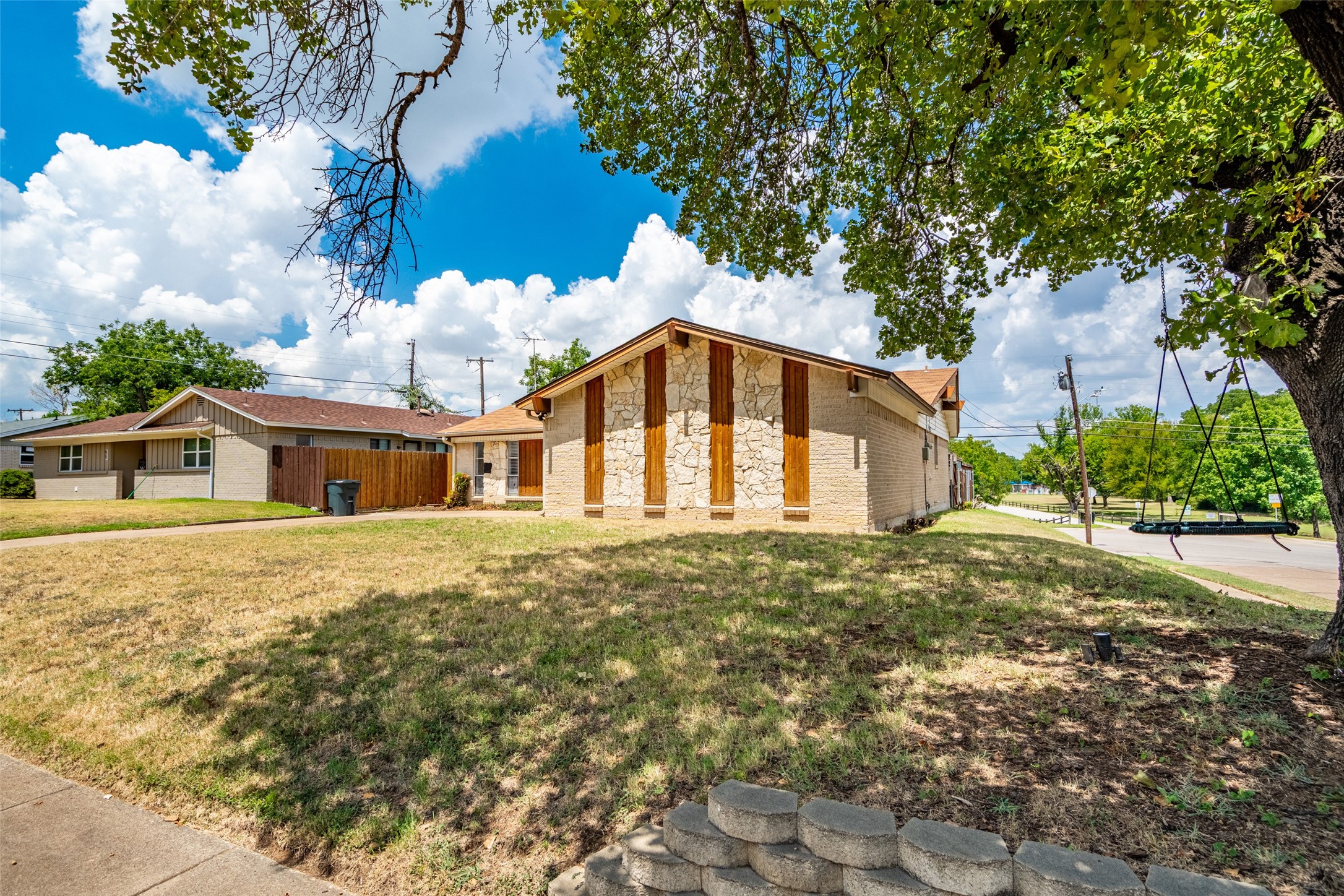 629 Bur Oak Drive Irving TX 75060