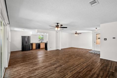 629 Bur Oak Drive Irving TX 75060