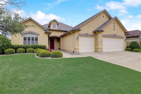 8920 Crestview Drive Denton TX 76207