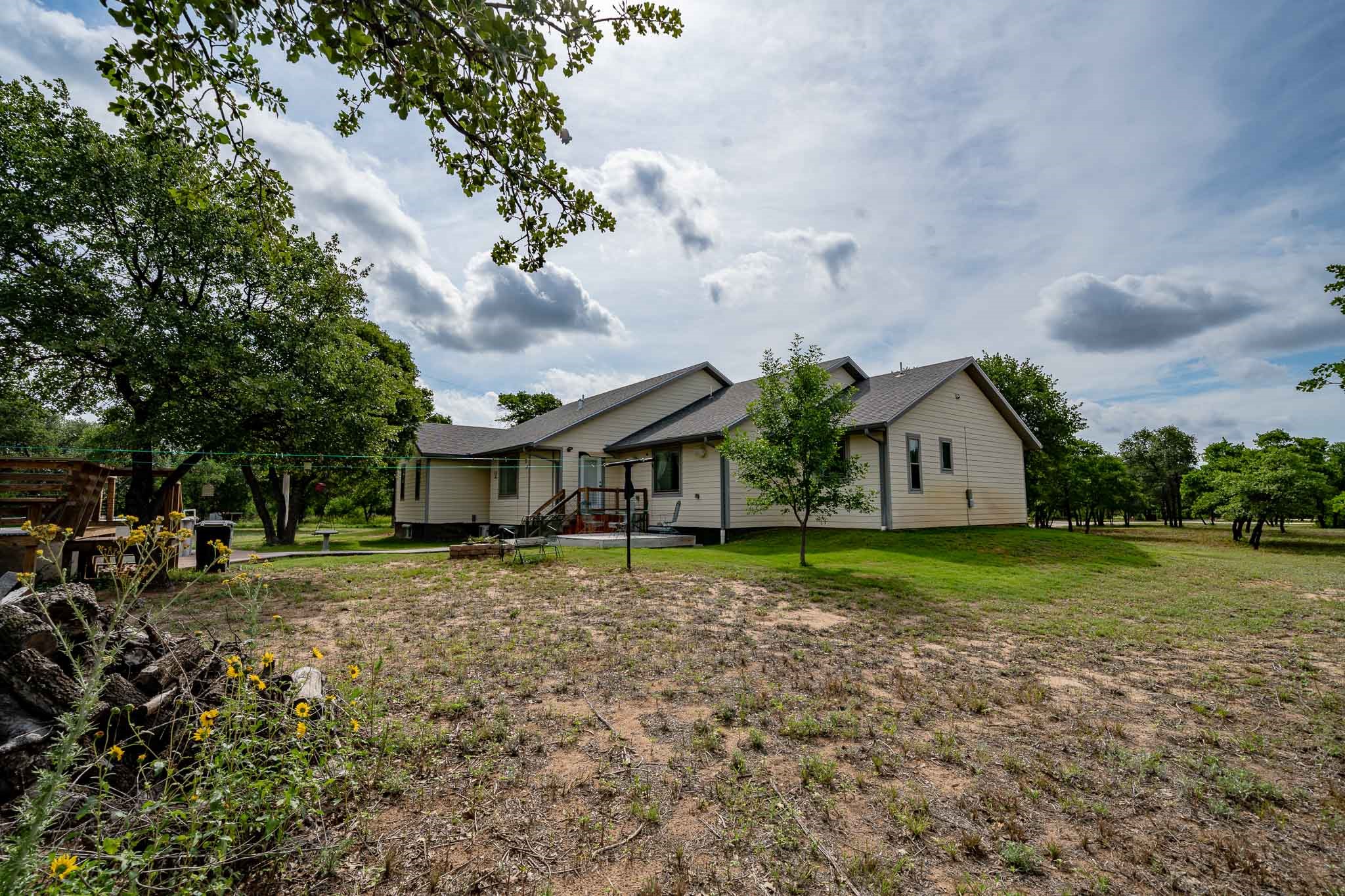 2338 Private Road 354 Hawley TX 79525