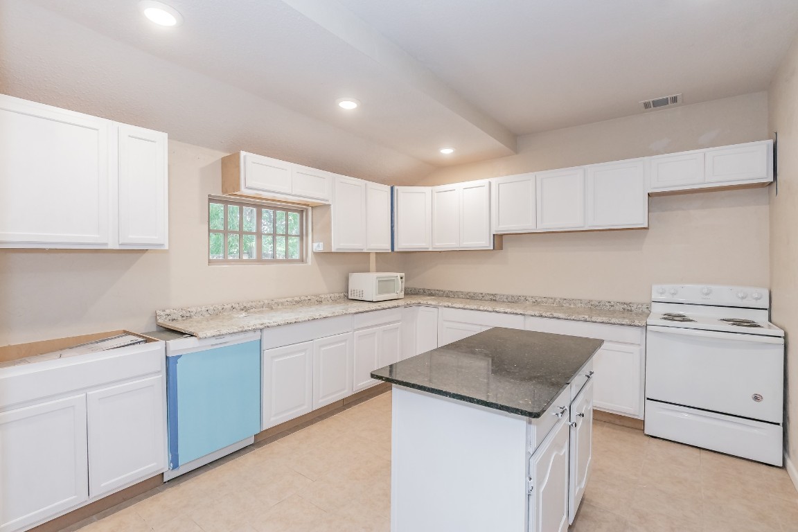 3927 Avenue J Fort Worth TX 76105