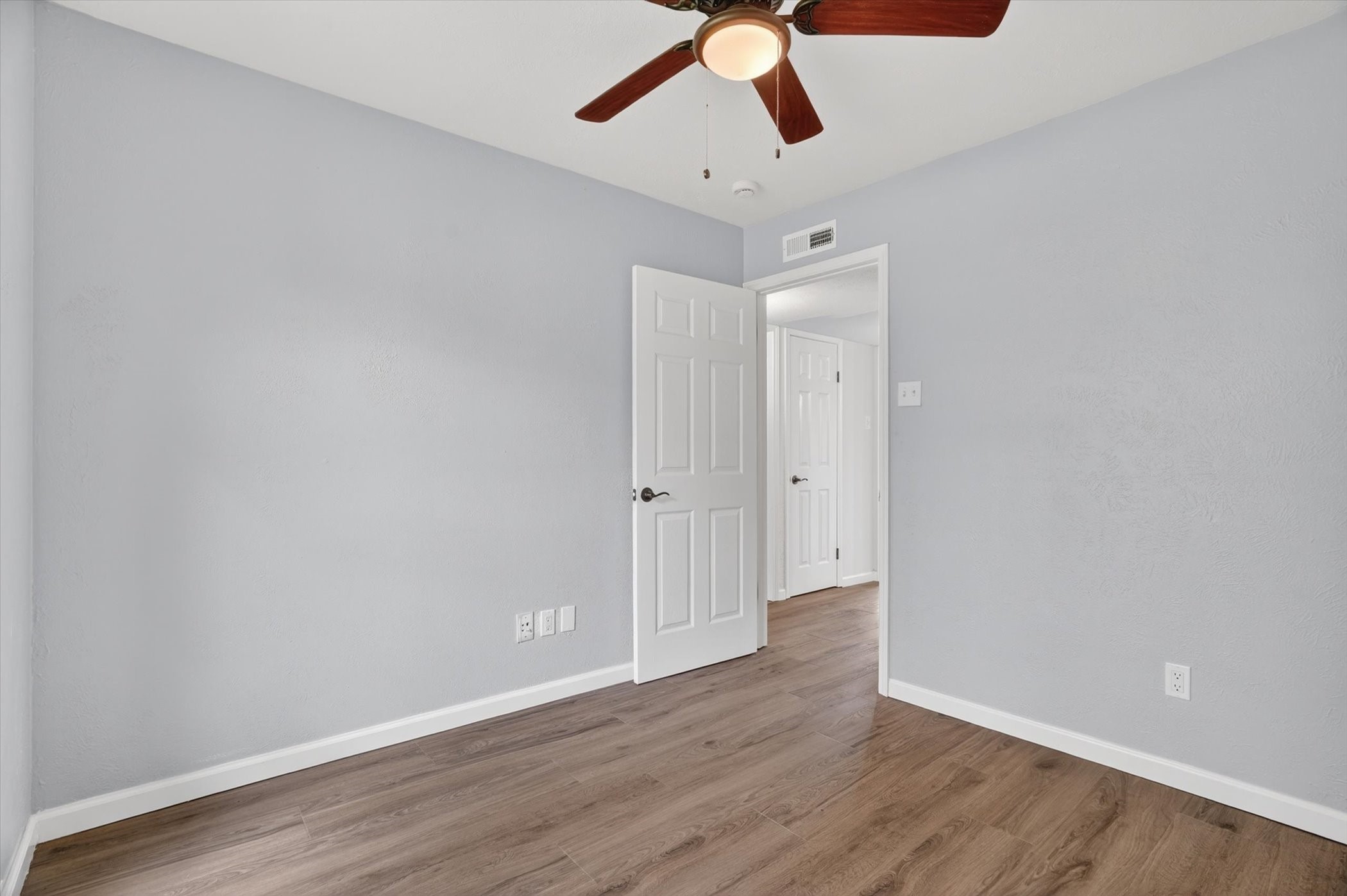 5348 Strickland Avenue The Colony TX 75056