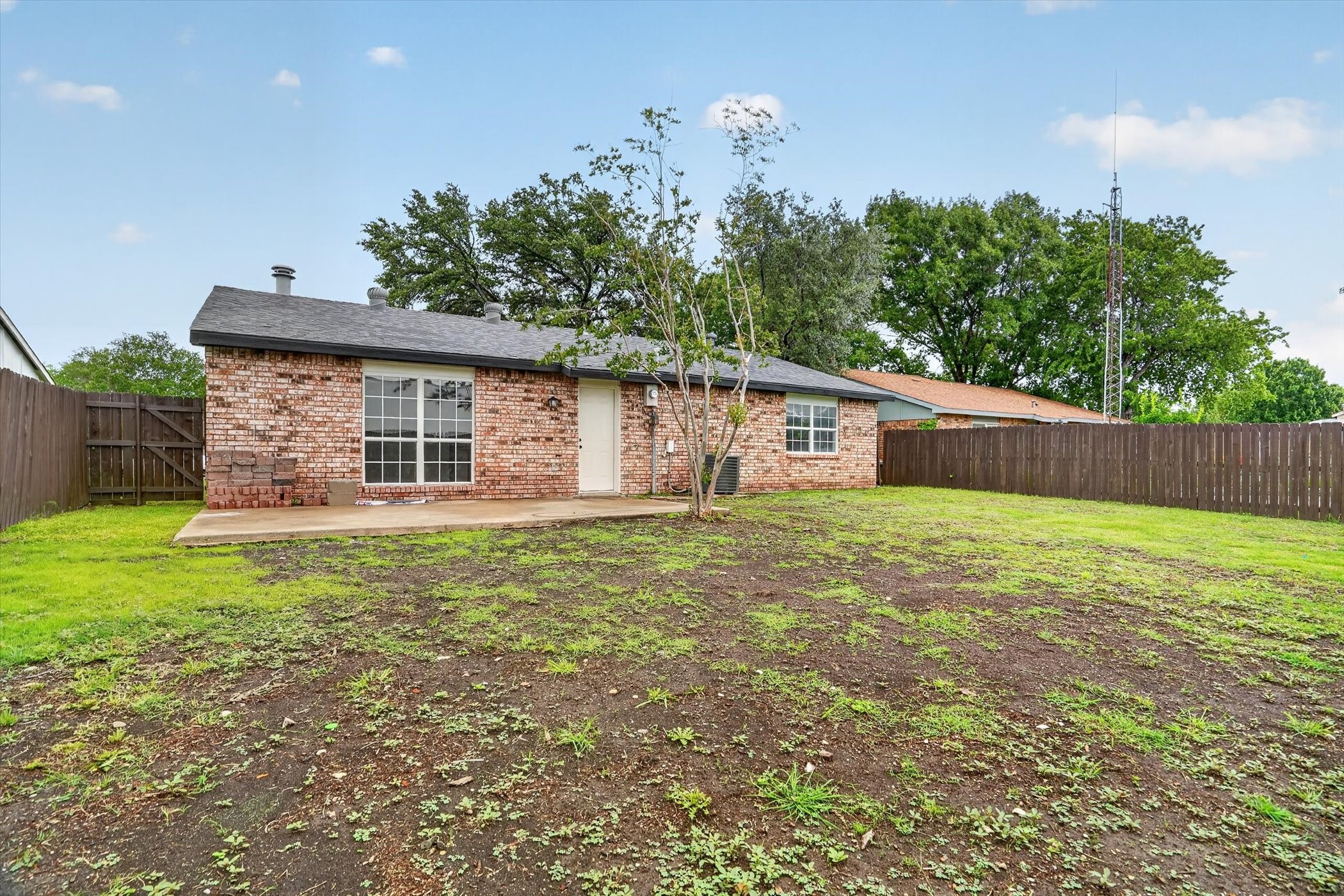 5348 Strickland Avenue The Colony TX 75056