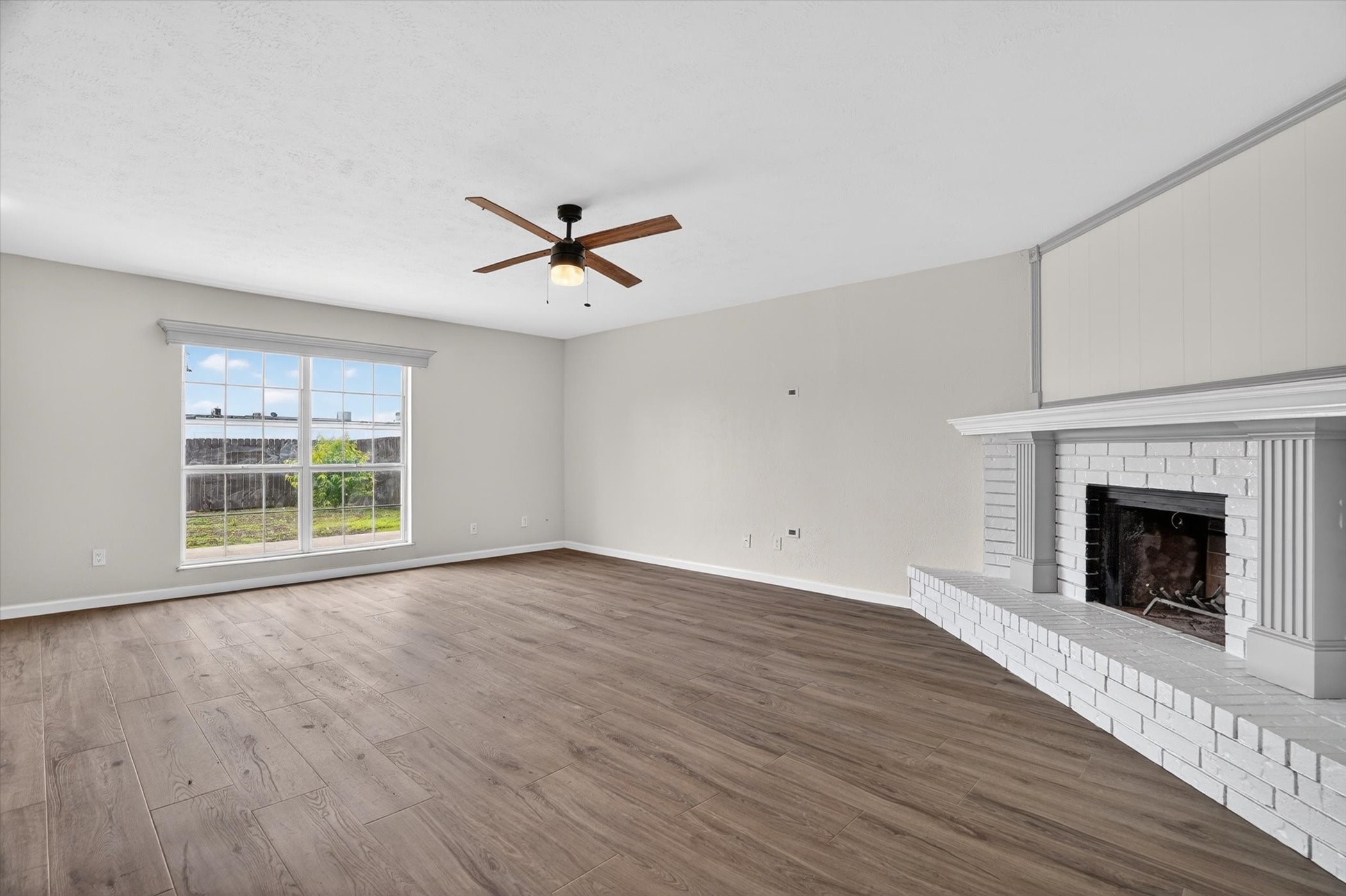 5348 Strickland Avenue The Colony TX 75056
