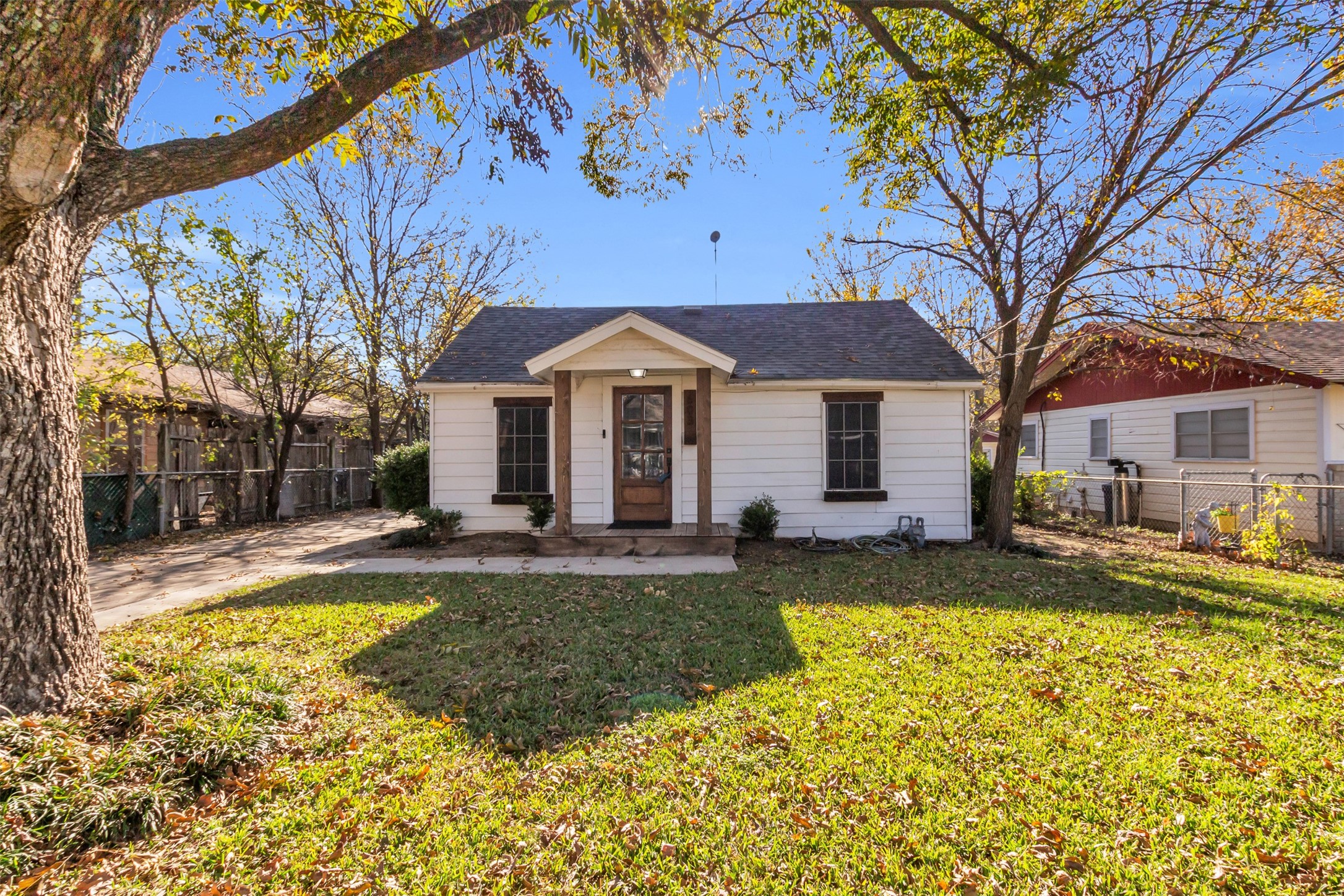 603 Lilly Street Cleburne TX 76033