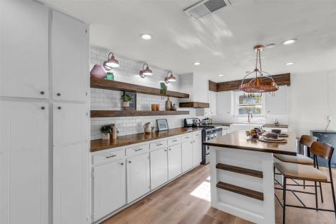 603 Lilly Street Cleburne TX 76033