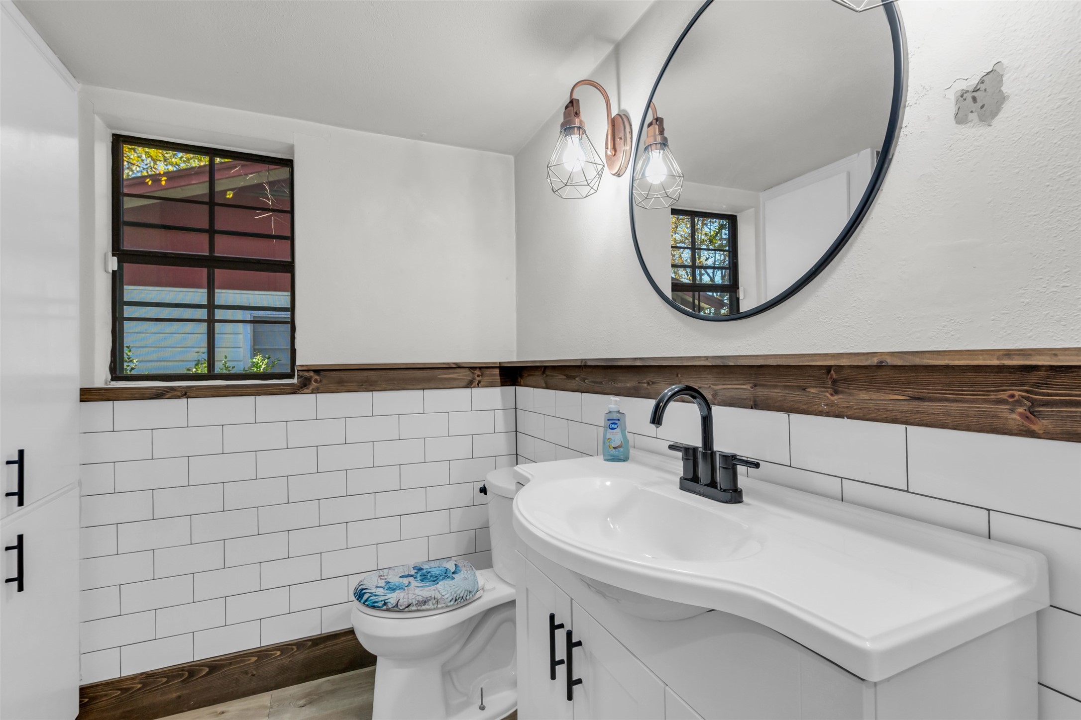 603 Lilly Street Cleburne TX 76033