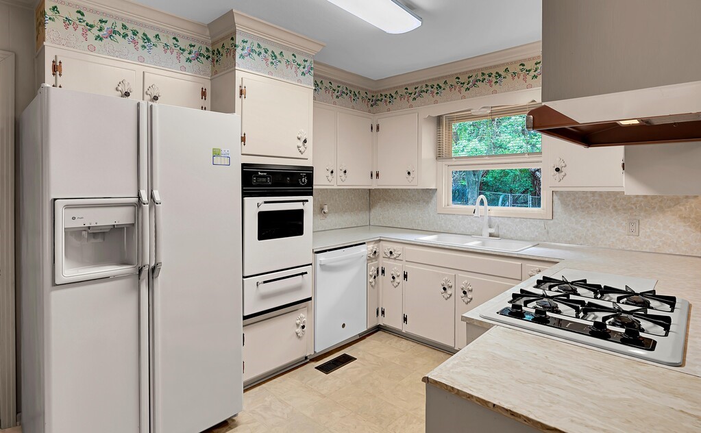 7808 Delhi Road Woodway TX 76712