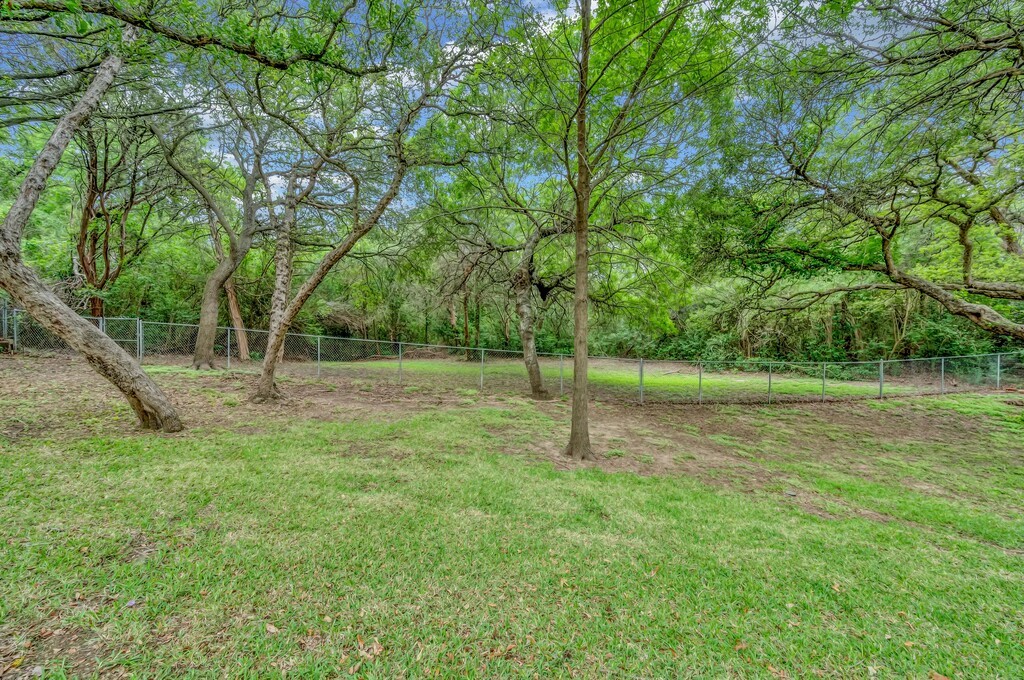 7808 Delhi Road Woodway TX 76712