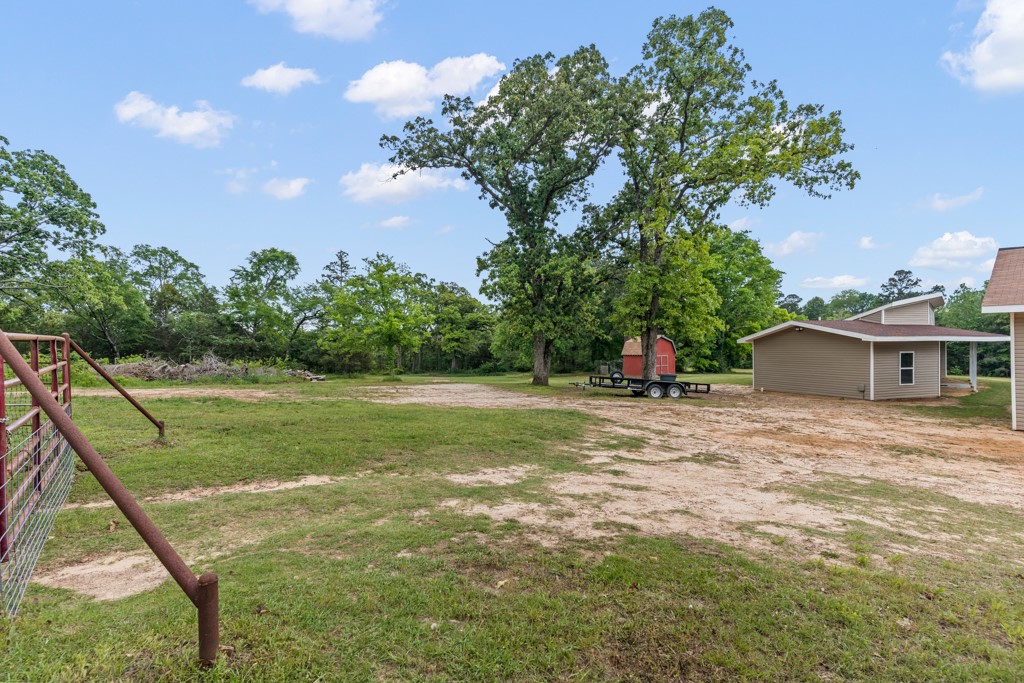 1129 Holly Road Gilmer TX 75644
