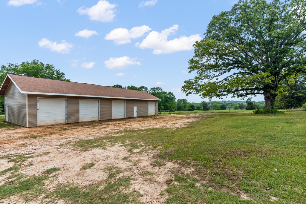 1129 Holly Road Gilmer TX 75644