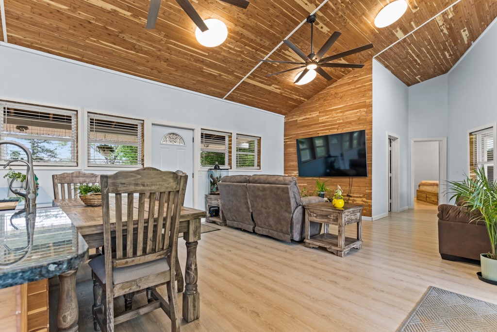 1129 Holly Road Gilmer TX 75644
