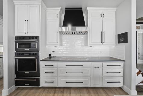 1617 Maple Drive Tool TX 75143